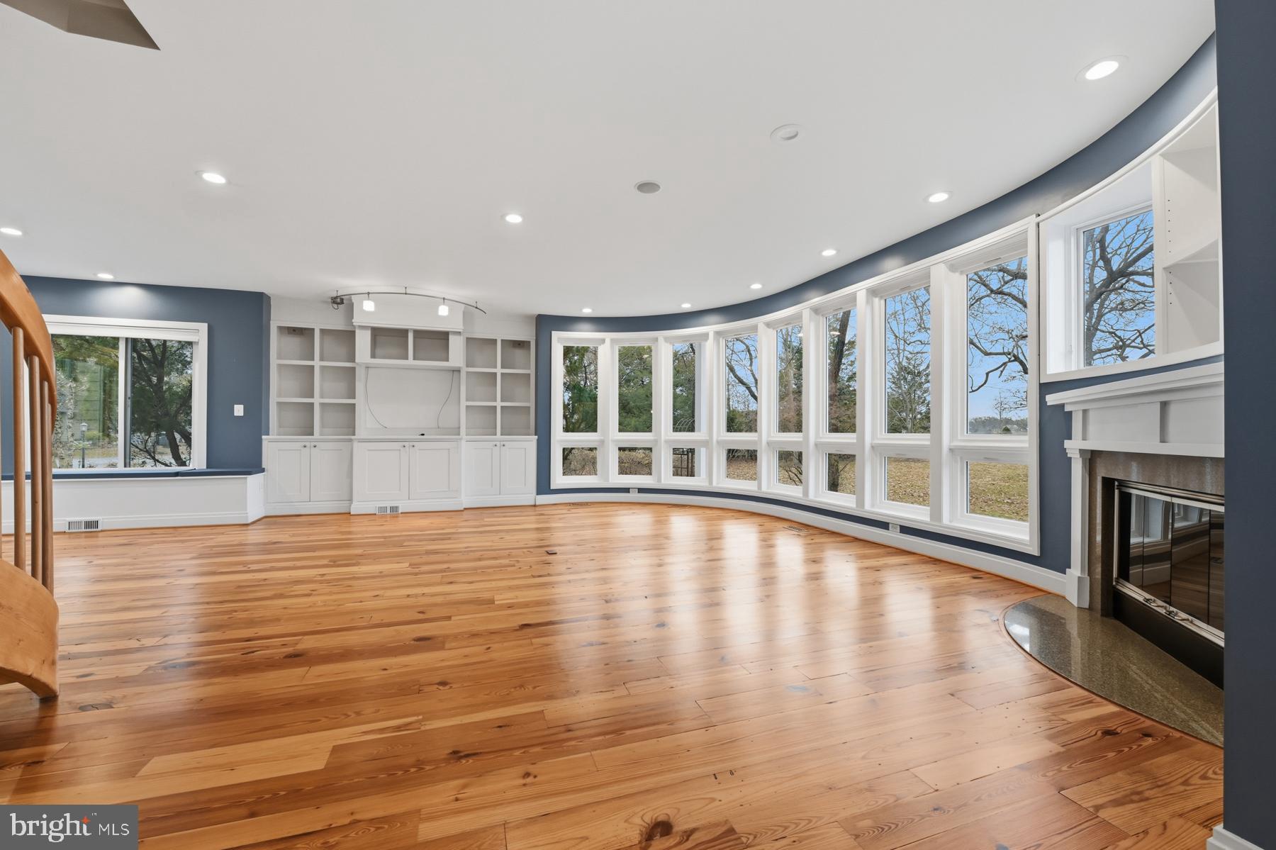 TURNBULL ESTATES - Residential