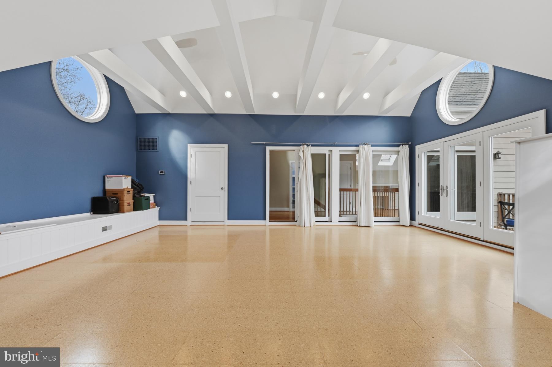 TURNBULL ESTATES - Residential