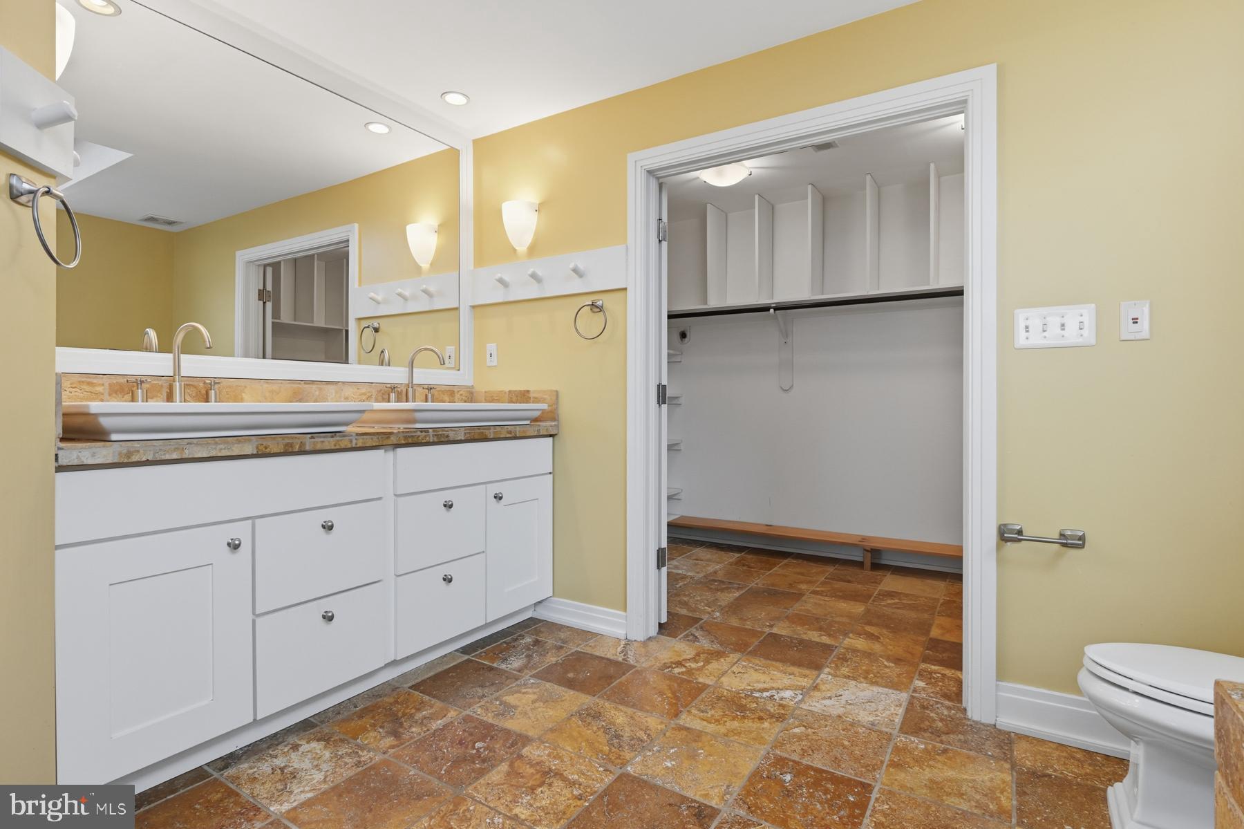 TURNBULL ESTATES - Residential