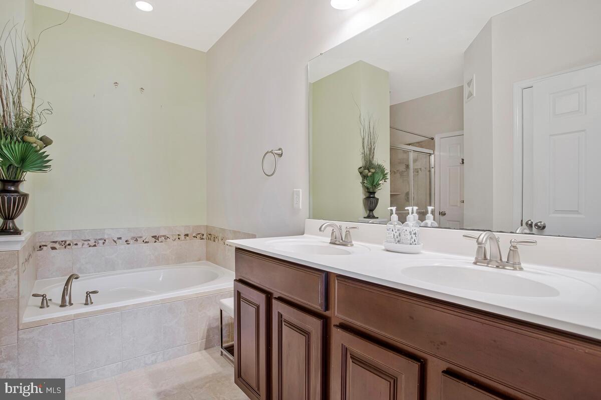 7558 STONEY RUN DRIVE B 7558B
