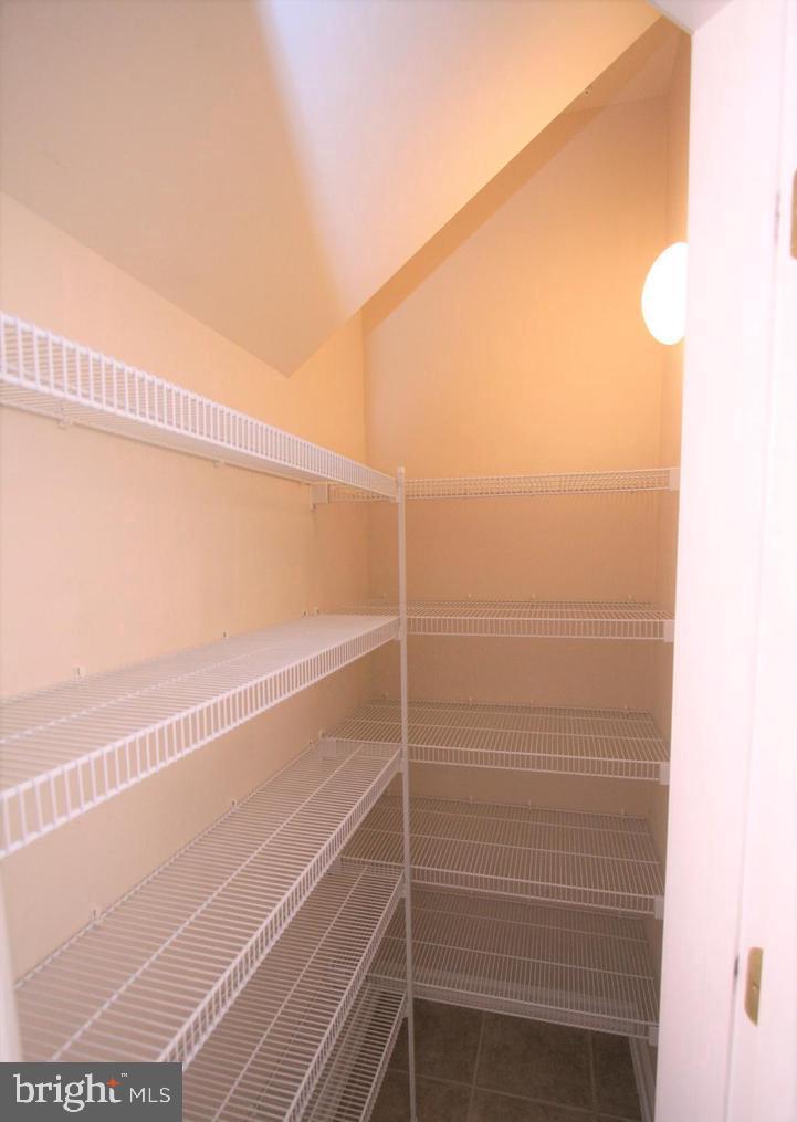 THE TOWNES AT VILLAGE PLACE - Residential Lease