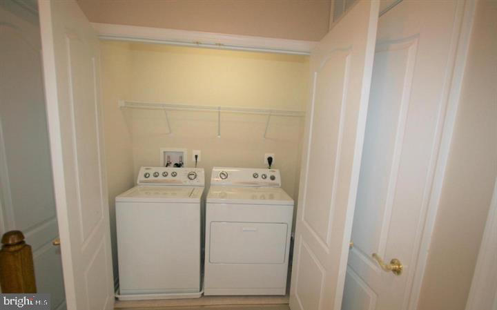 THE TOWNES AT VILLAGE PLACE - Residential Lease