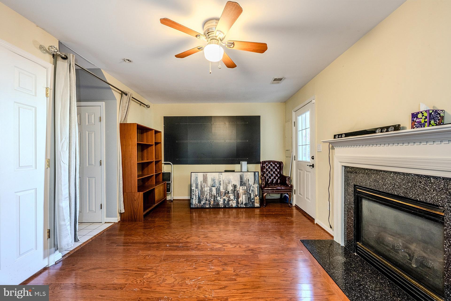 45550 READING TERRACE