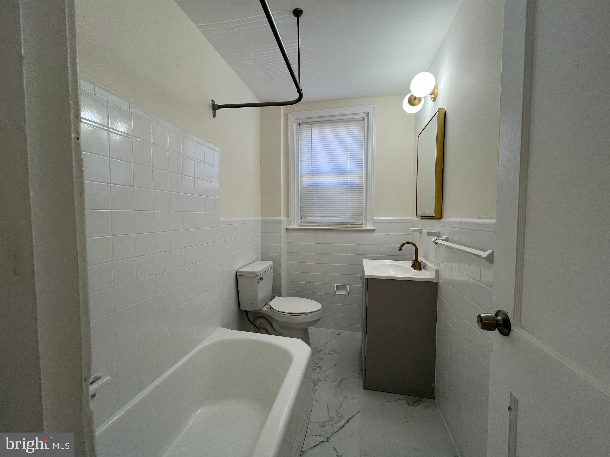 PHILADELPHIA - Residential Lease