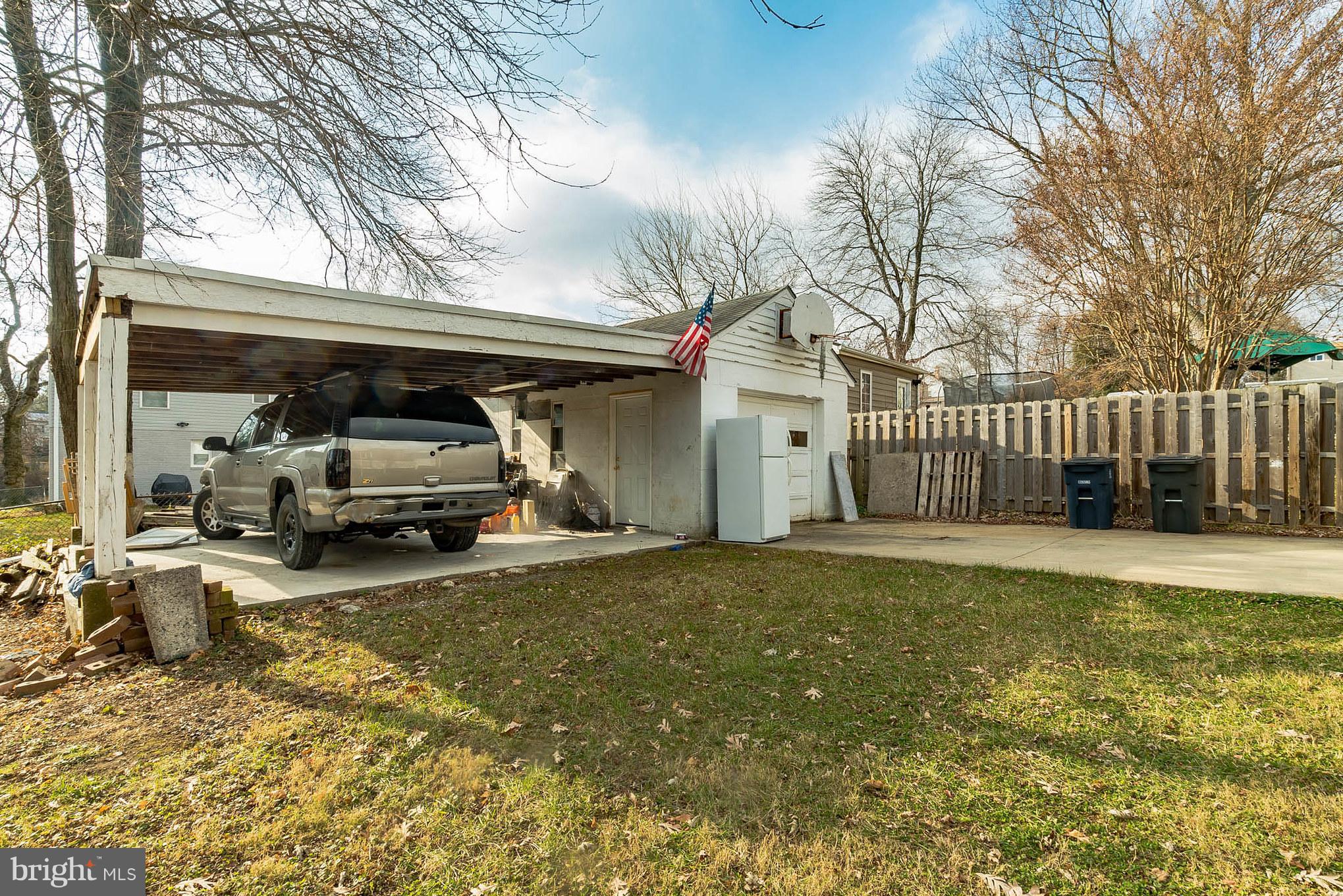 PARKLAWN - Residential