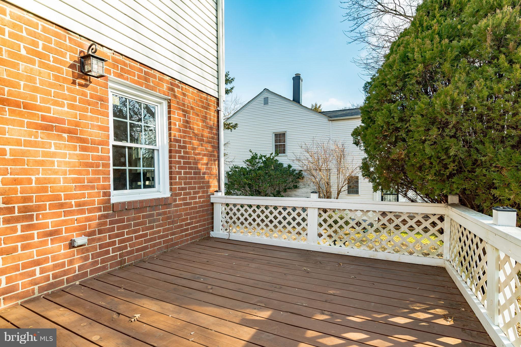 PARKLAWN - Residential