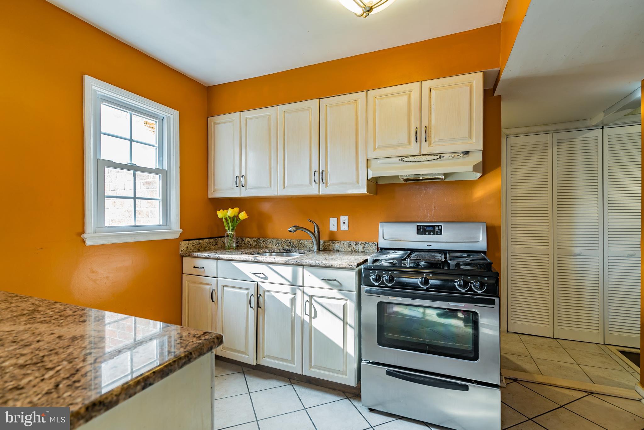 PARKLAWN - Residential