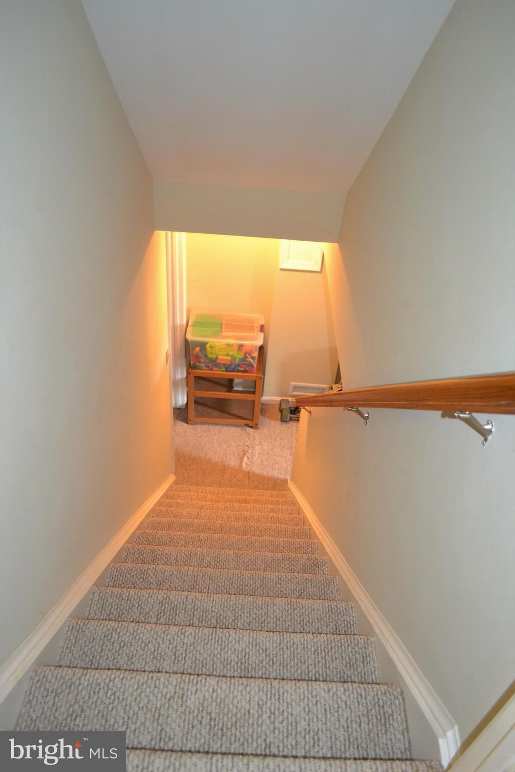 LAKEPOINTE - Residential Lease