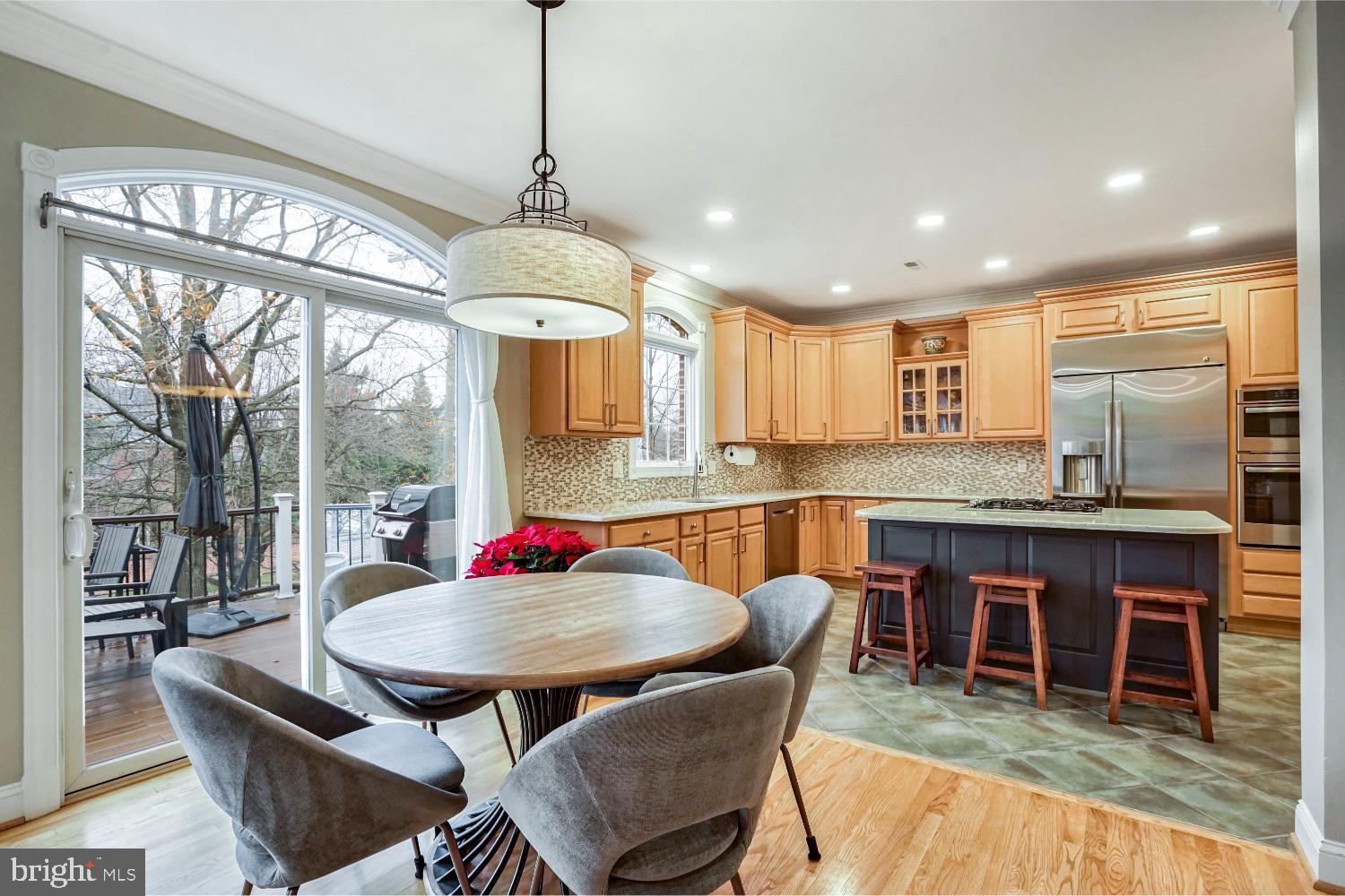 ARDEN OAKS - Residential