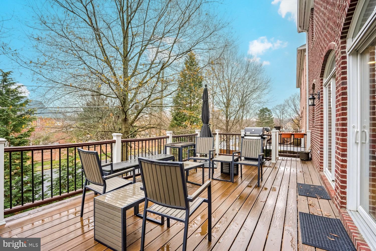 ARDEN OAKS - Residential