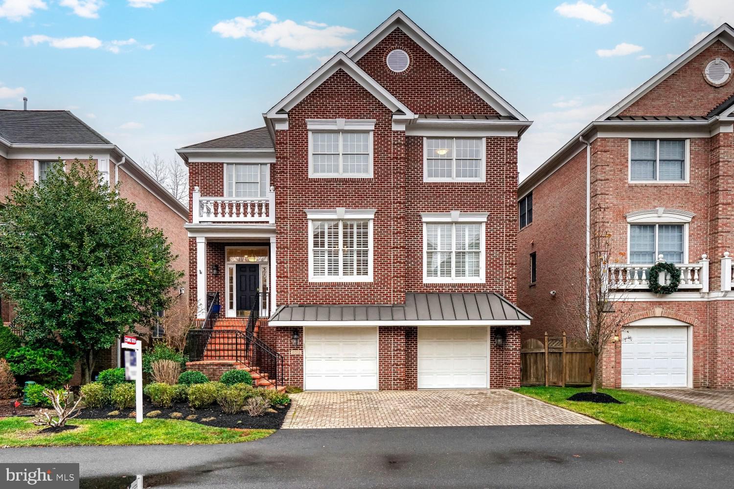 ARDEN OAKS - Residential