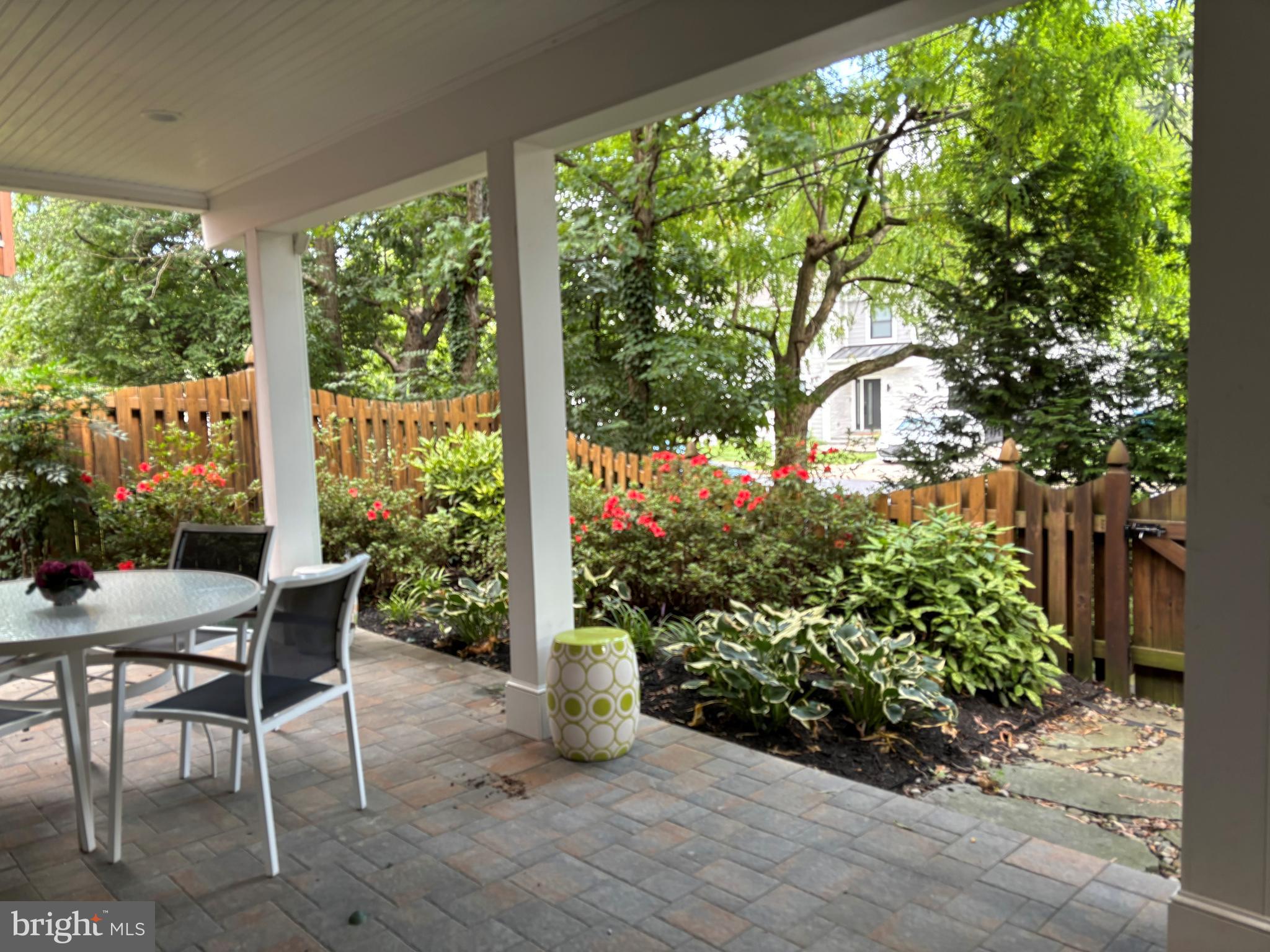 ARDEN OAKS - Residential