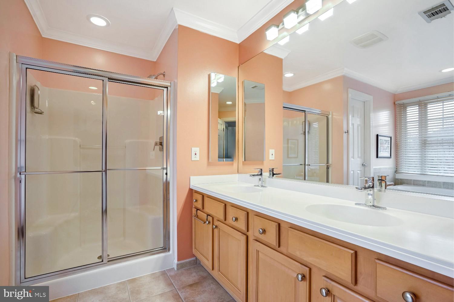 ARDEN OAKS - Residential