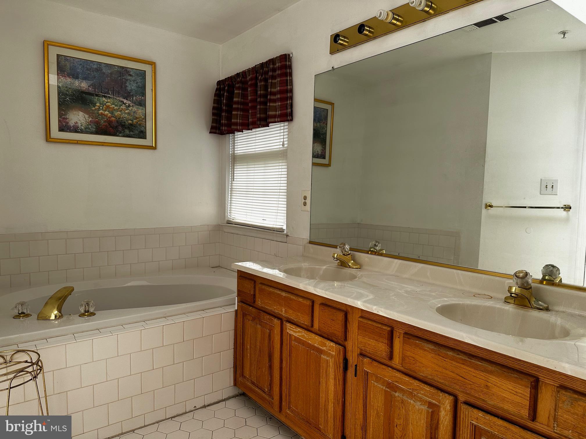 CIMARRON WOODS - Residential