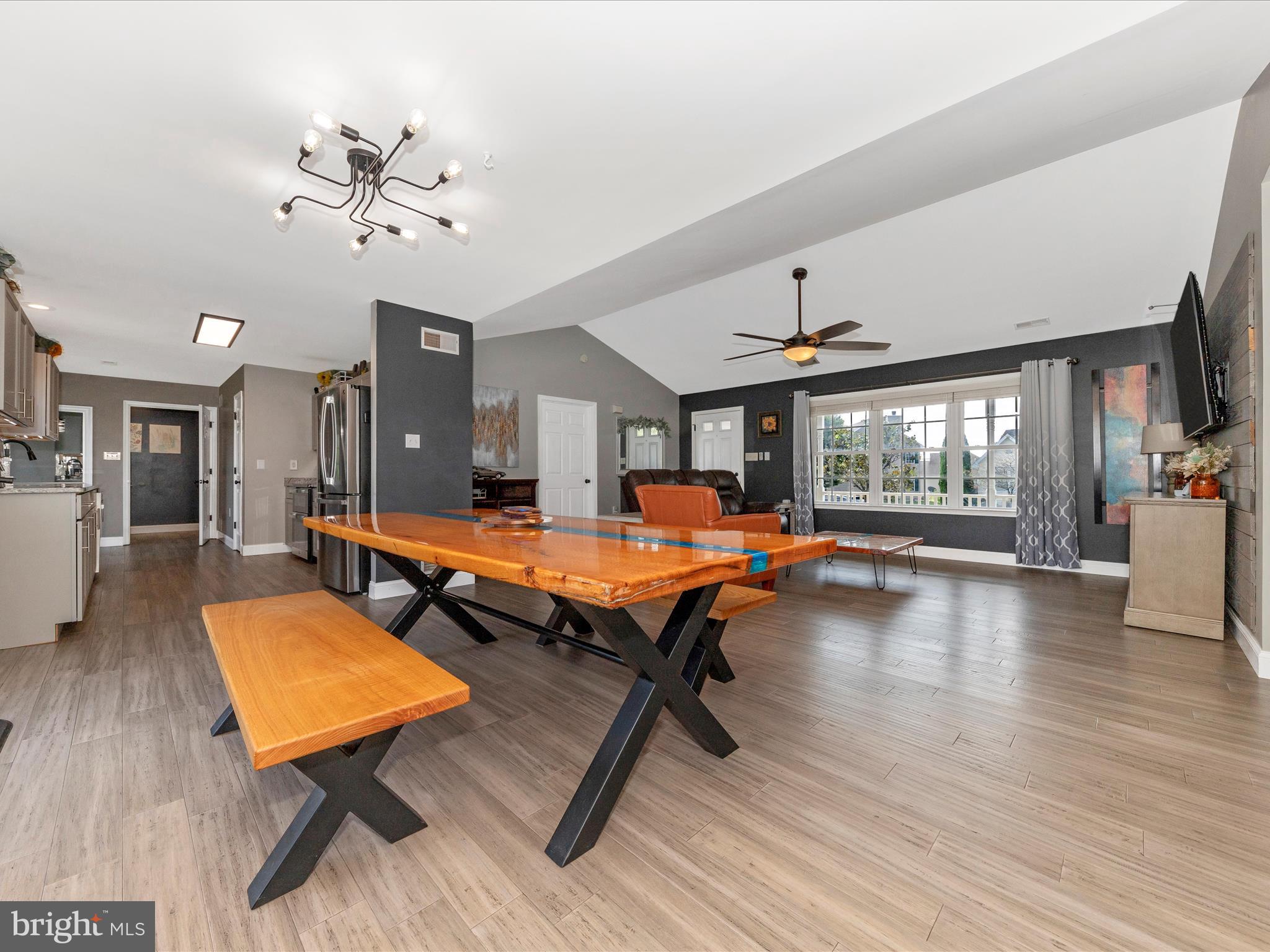 HAMMONDS MILL - Residential