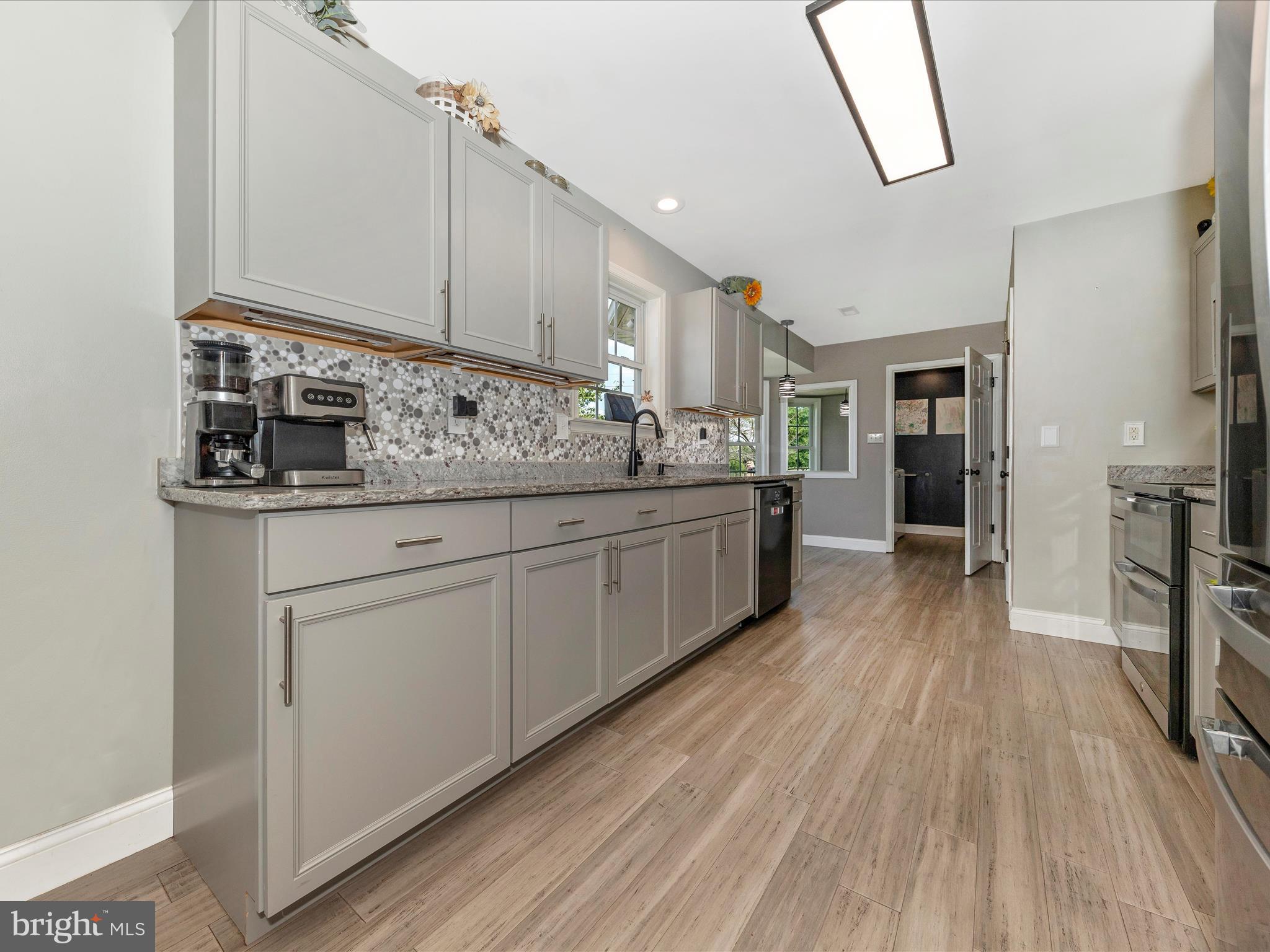 HAMMONDS MILL - Residential