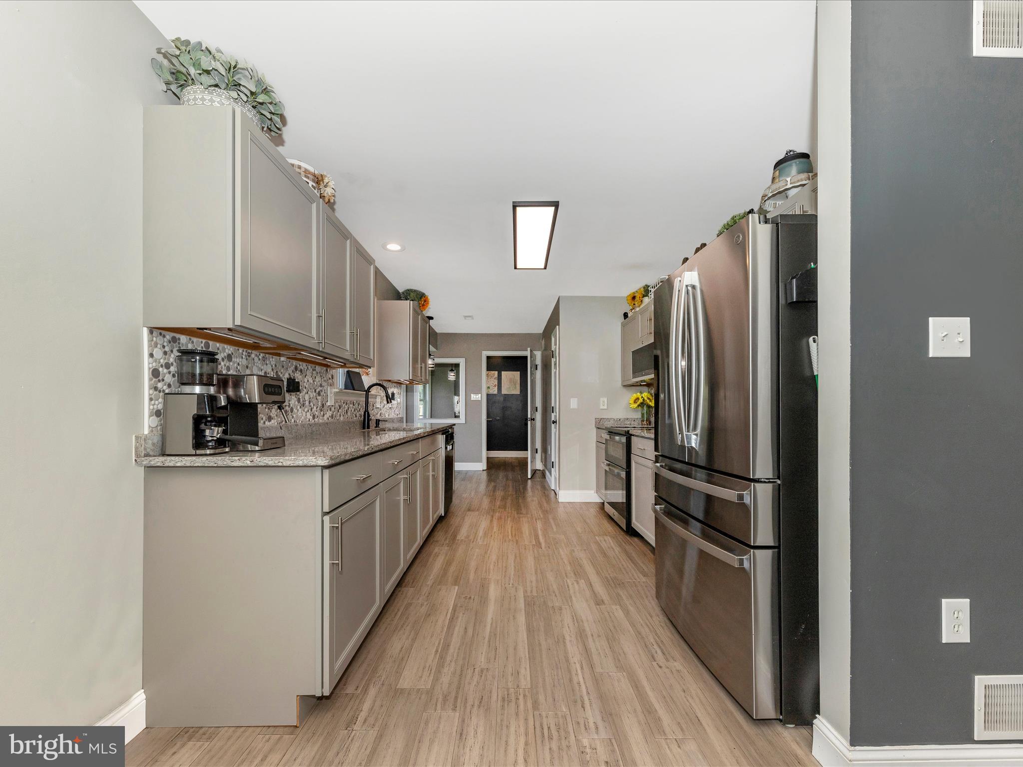 HAMMONDS MILL - Residential