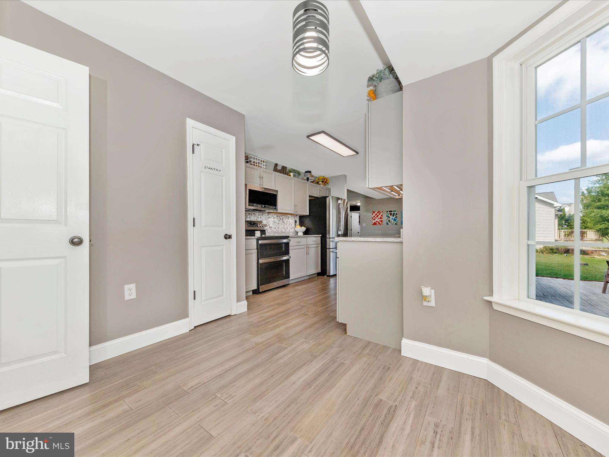 HAMMONDS MILL - Residential