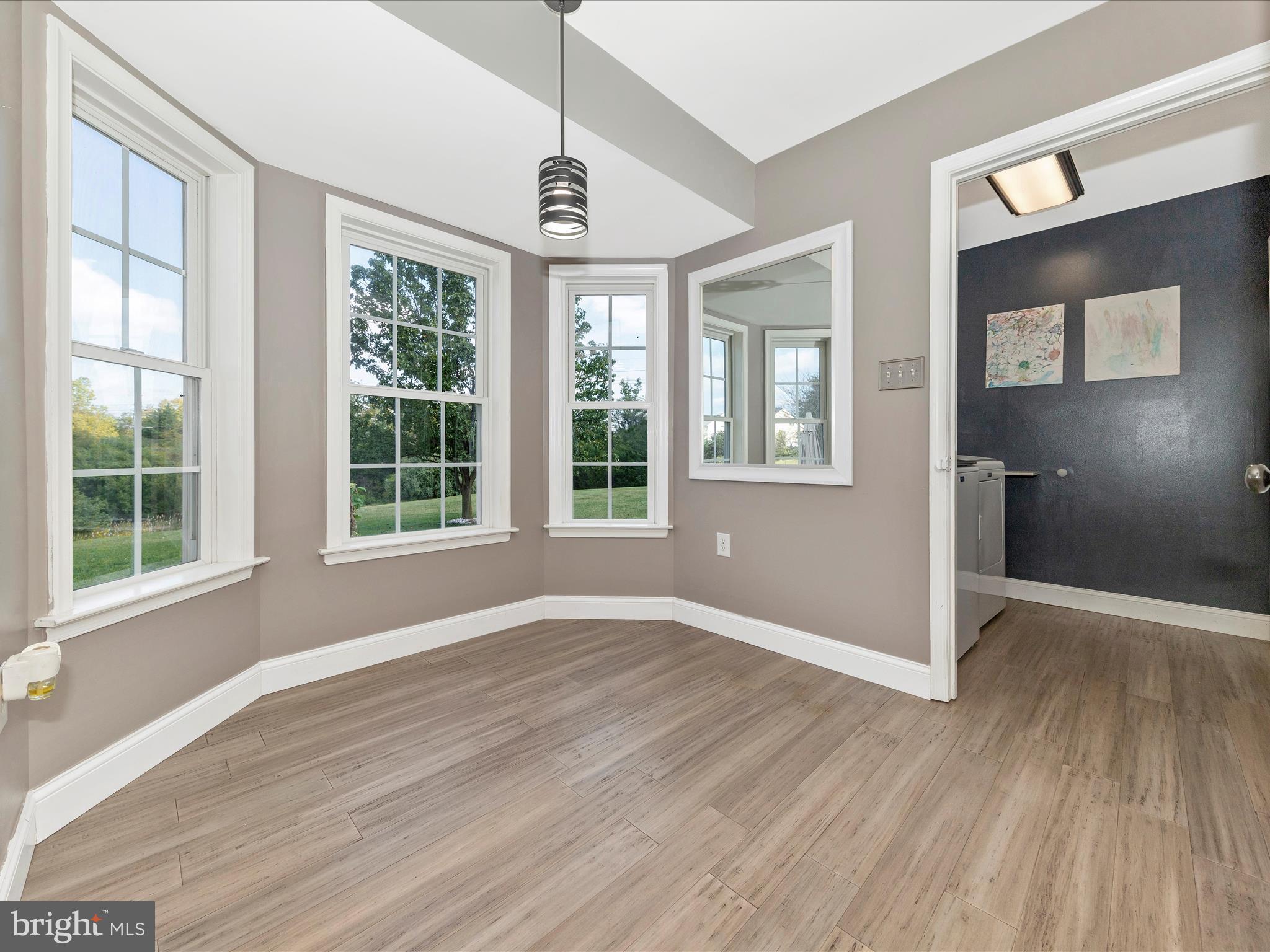 HAMMONDS MILL - Residential