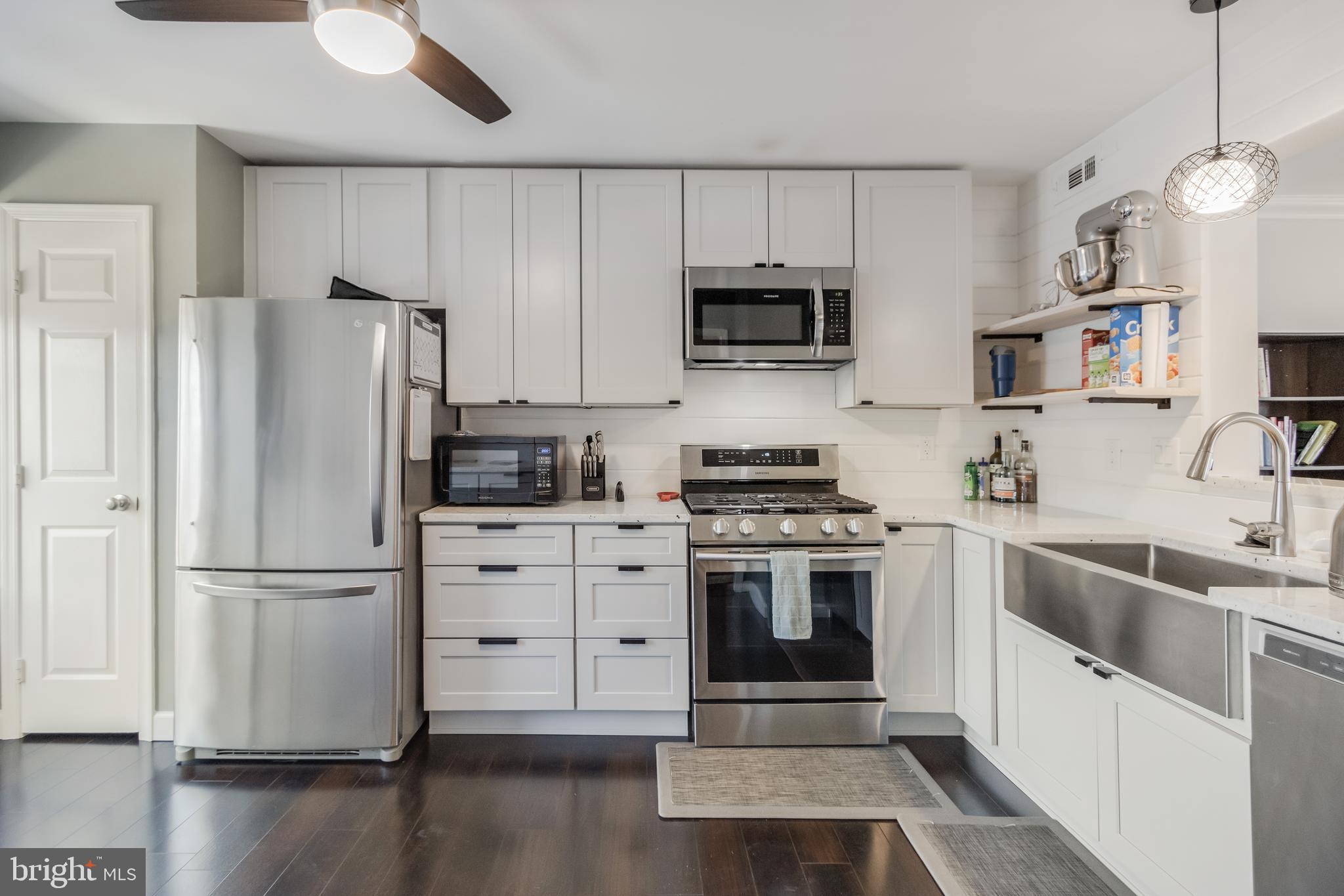 14725 GROBIE POND LANE