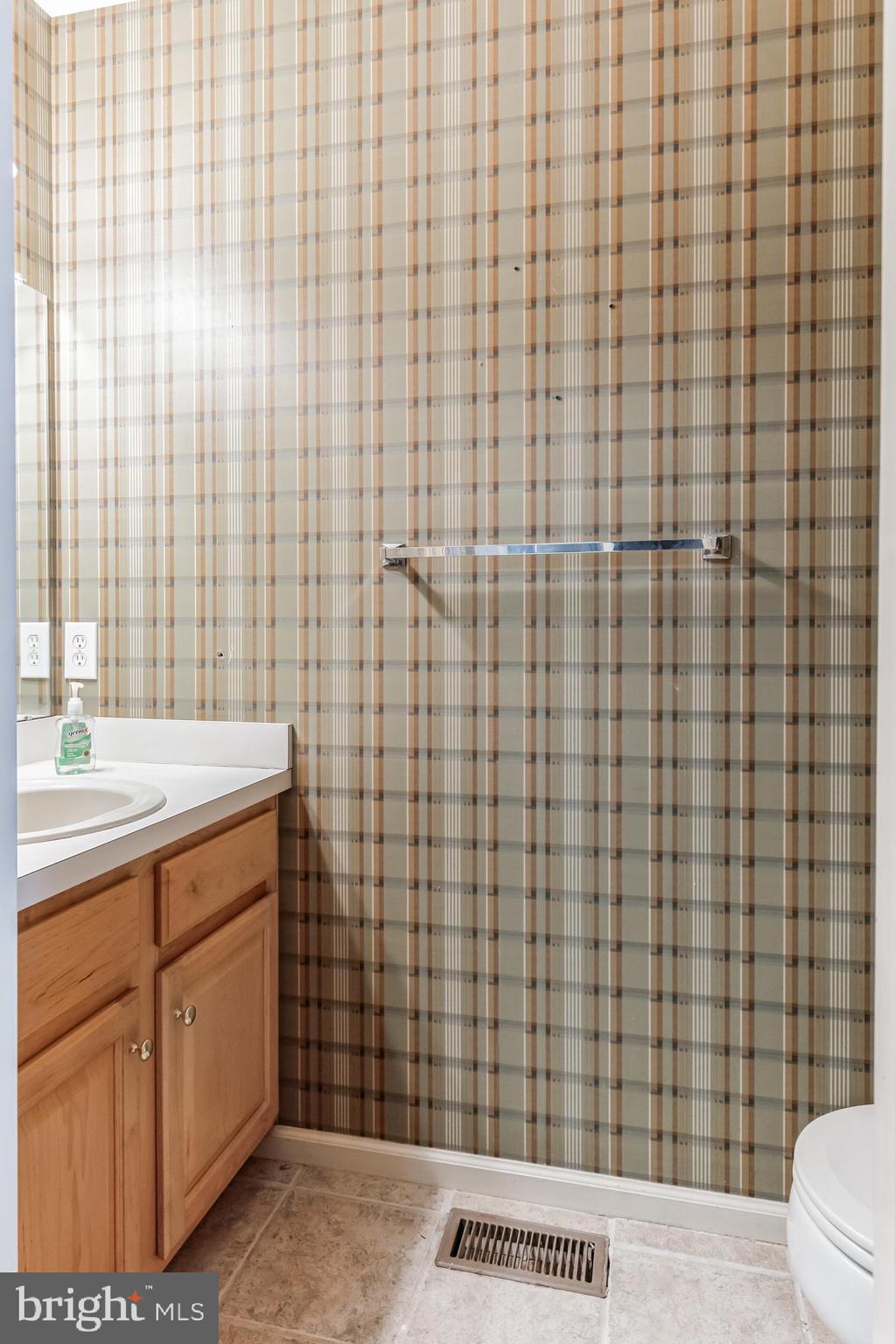 THE PINES AT PENNR - Residential