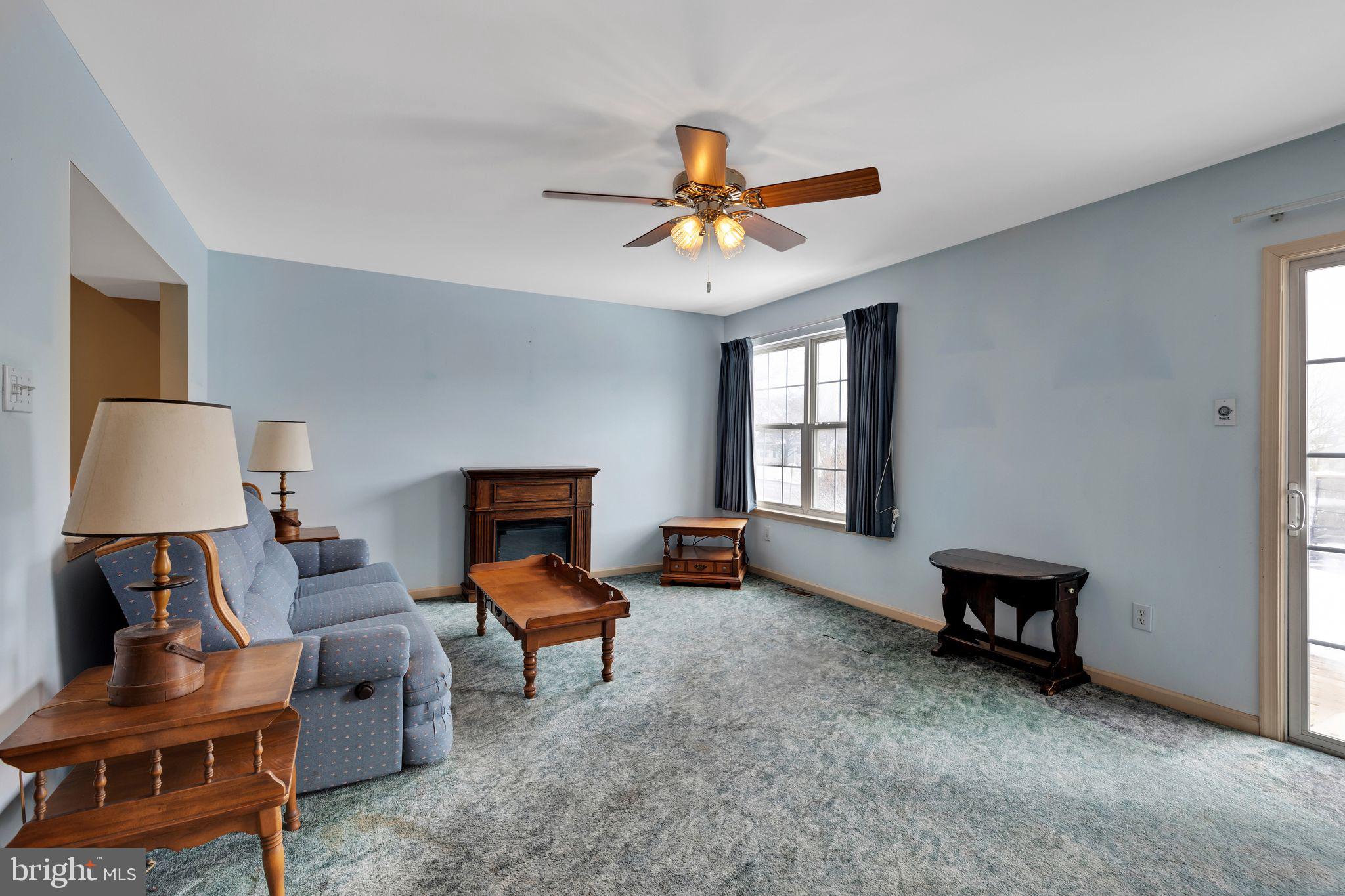 THE PINES AT PENNR - Residential