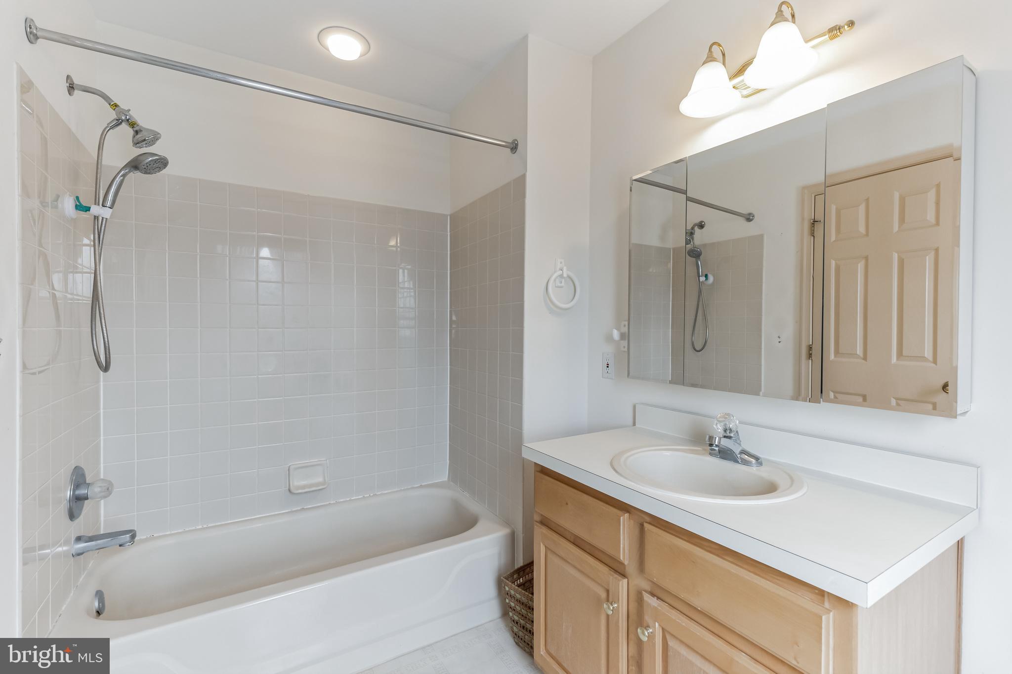 THE PINES AT PENNR - Residential
