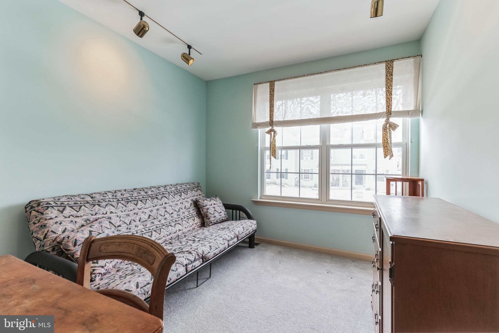 THE PINES AT PENNR - Residential