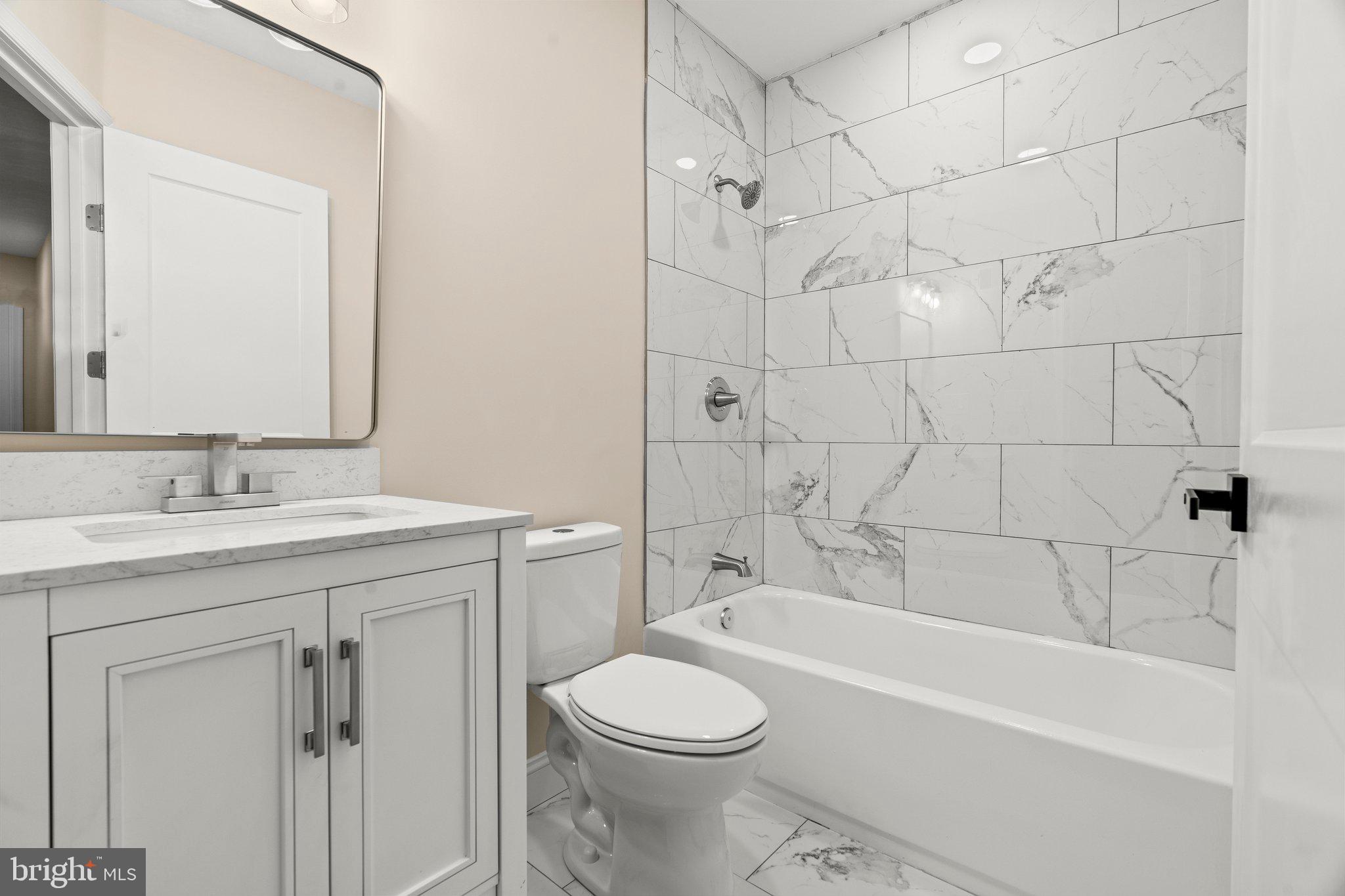 COBBS CREEK - Residential