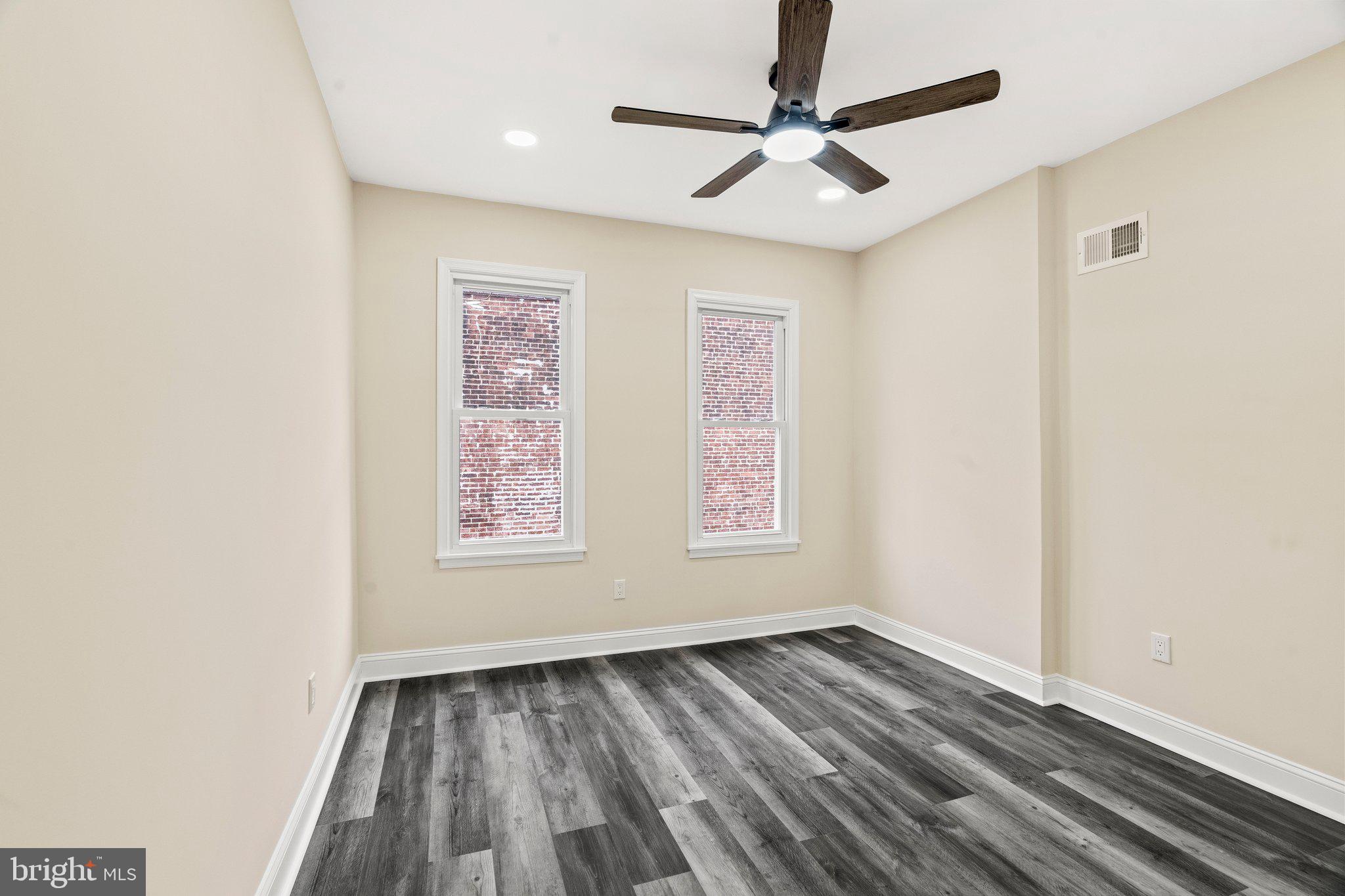 COBBS CREEK - Residential