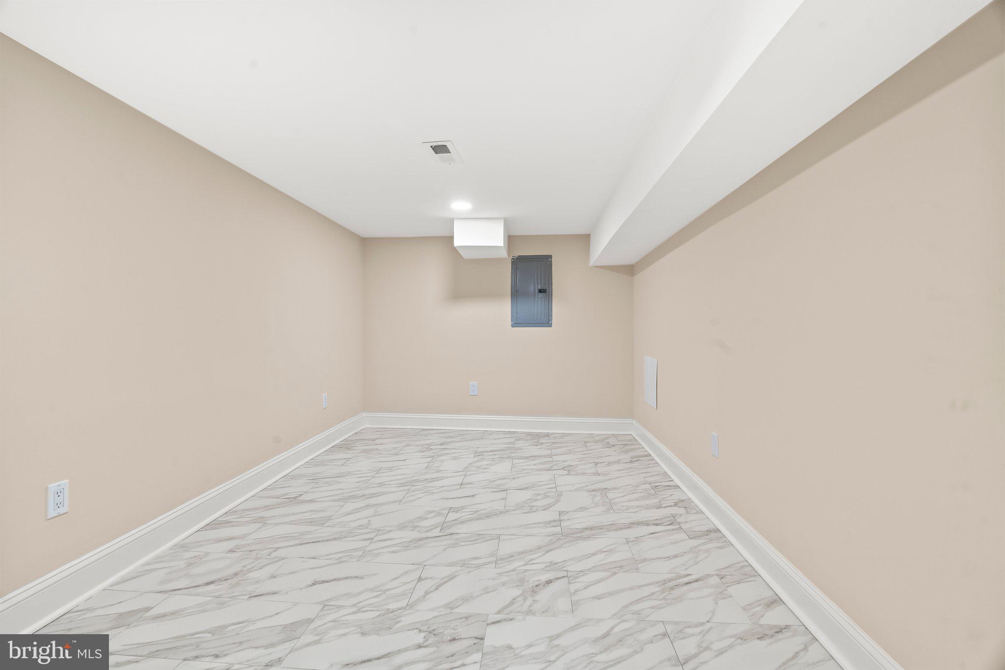 COBBS CREEK - Residential