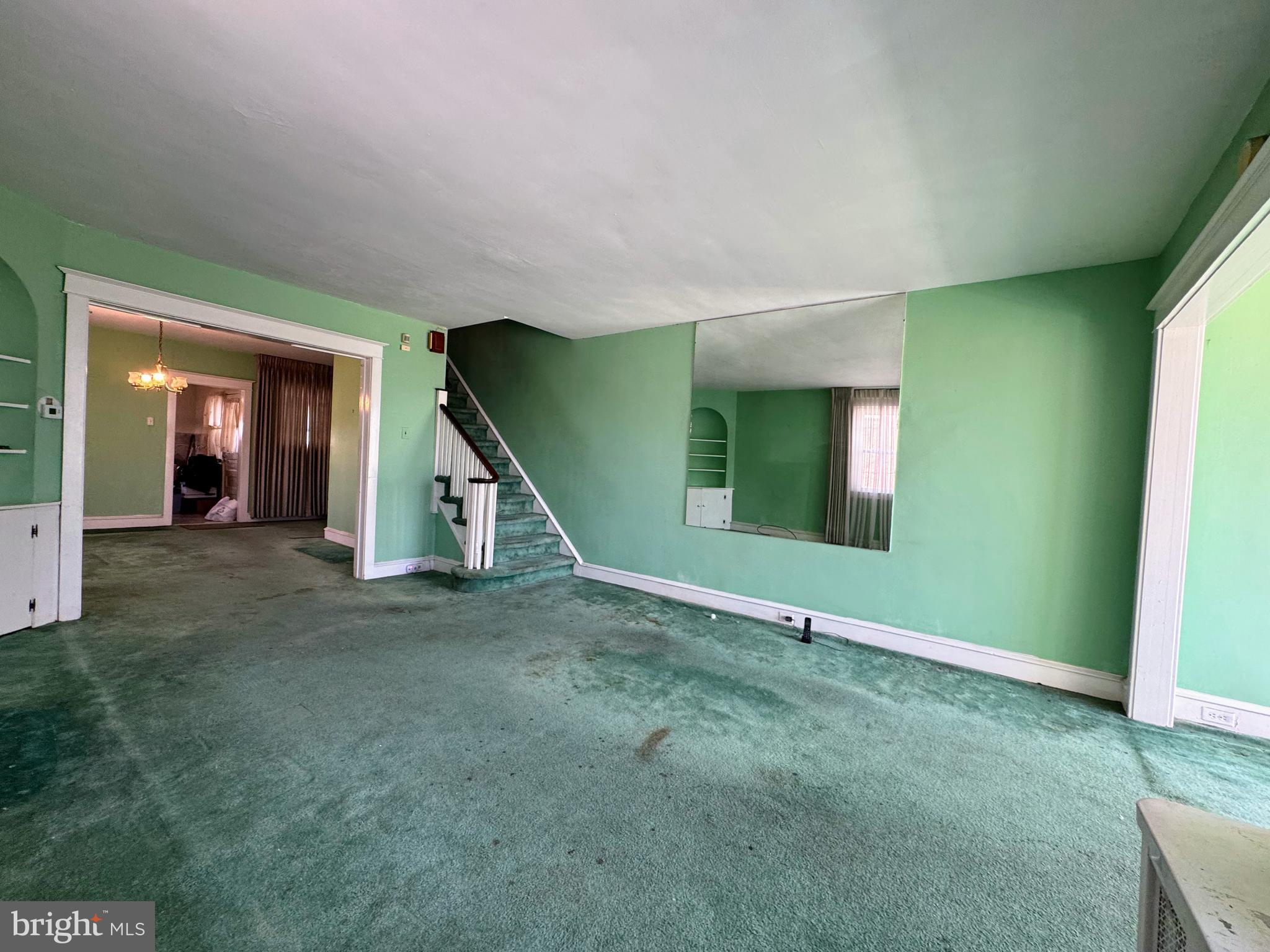 WEST OAK LANE - Residential