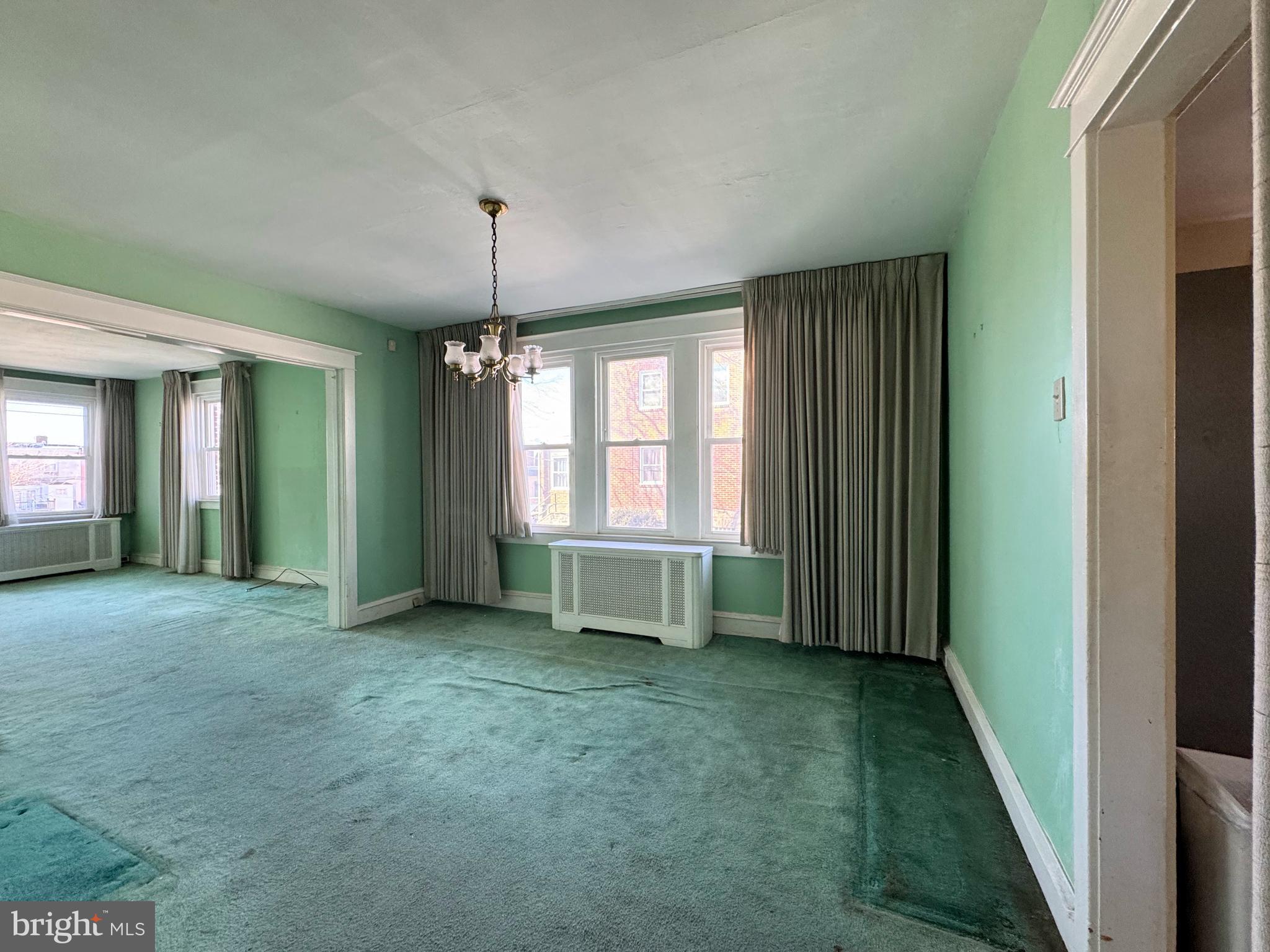 WEST OAK LANE - Residential