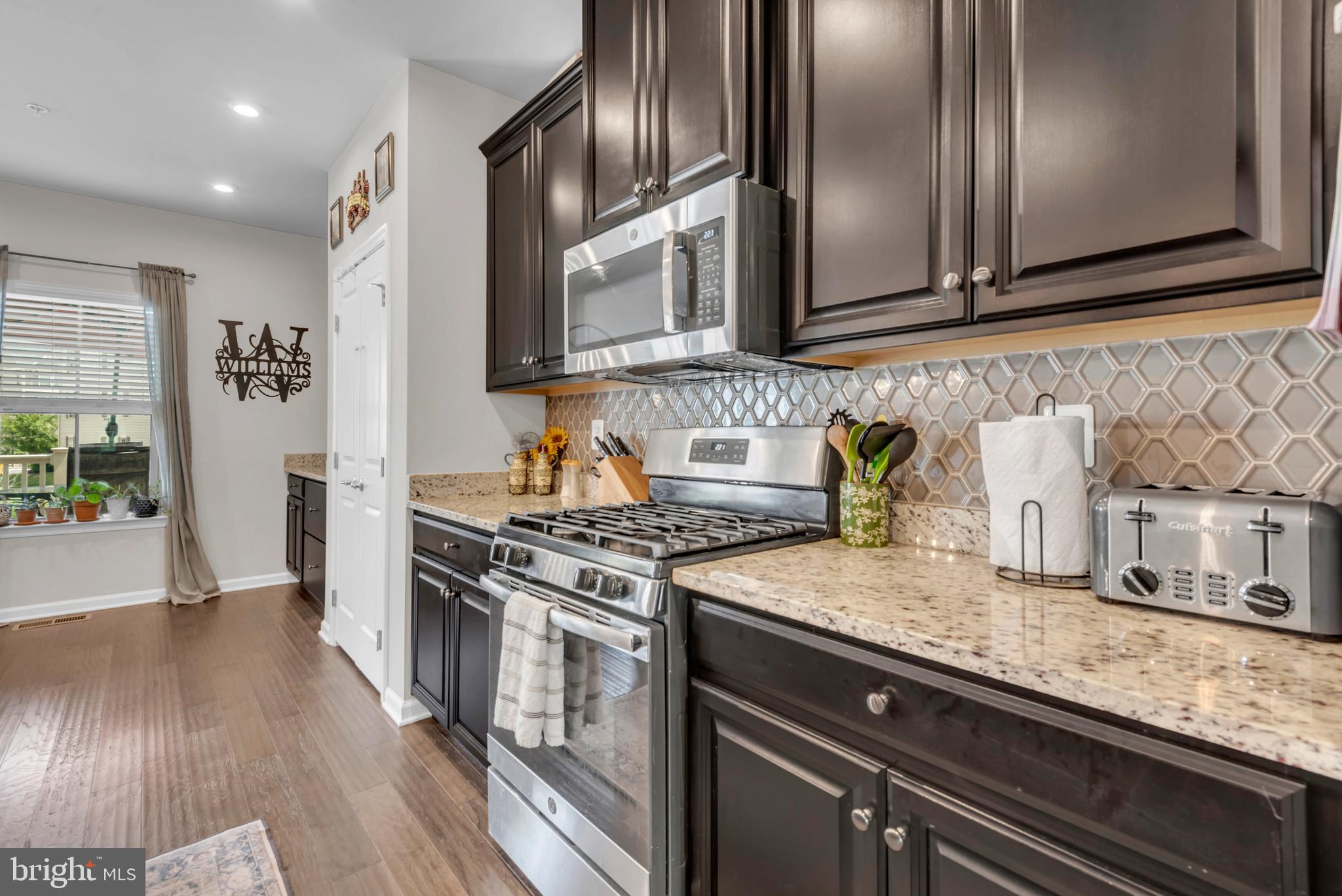 RESERVE AT PONDVIEW - Residential