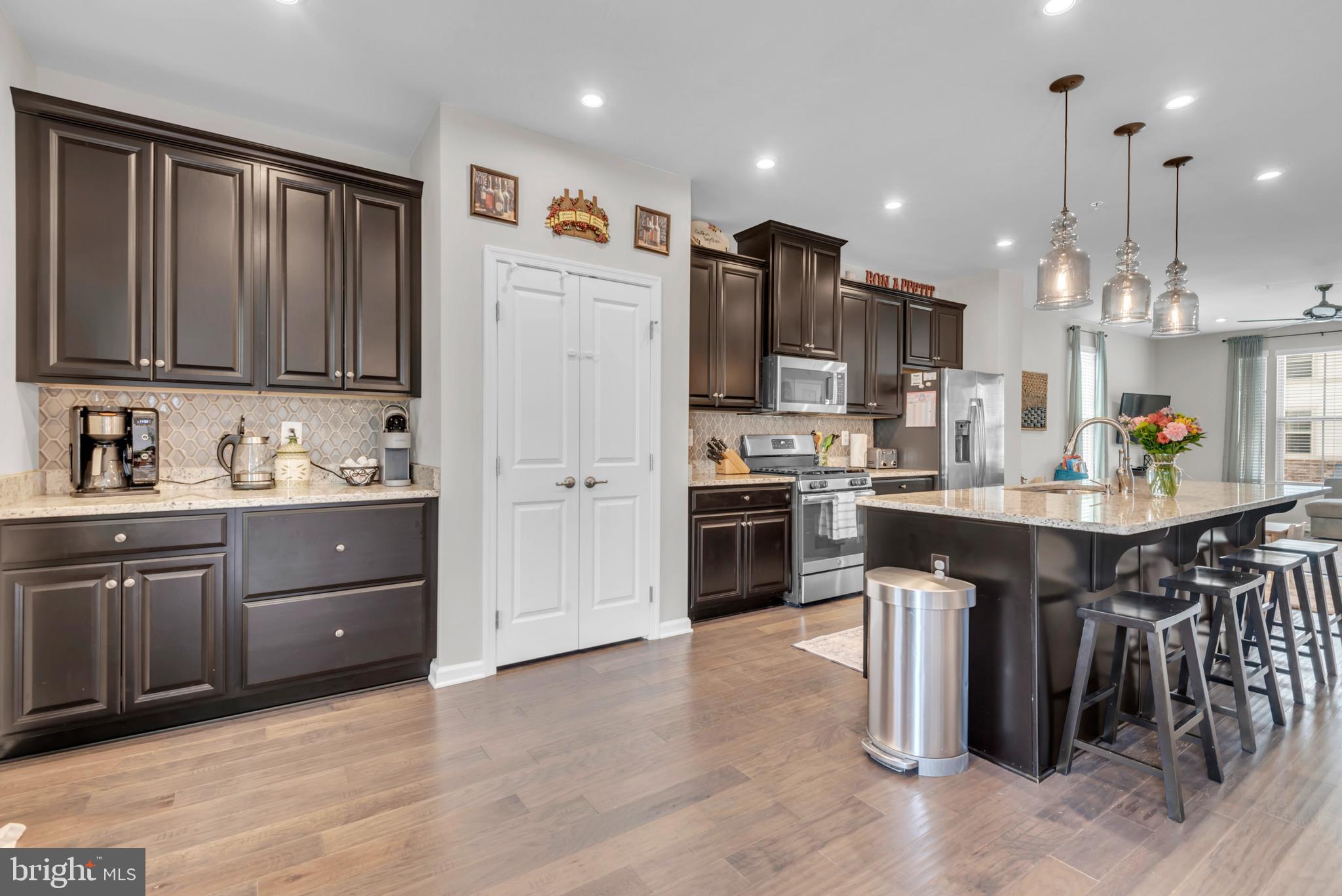 RESERVE AT PONDVIEW - Residential