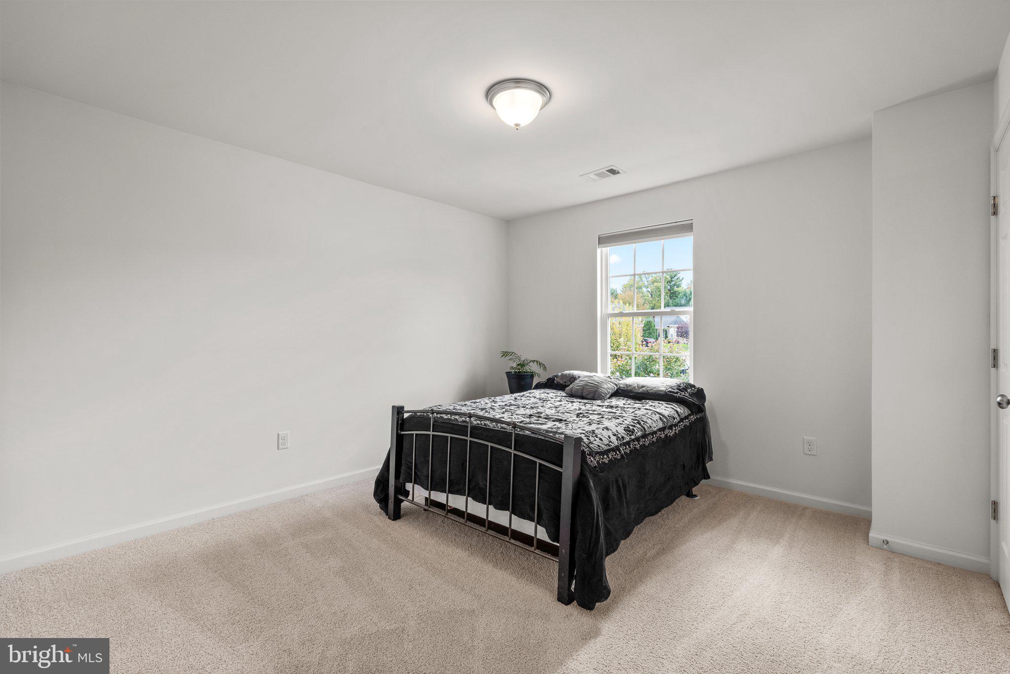 CLOVER RIDGE - Residential