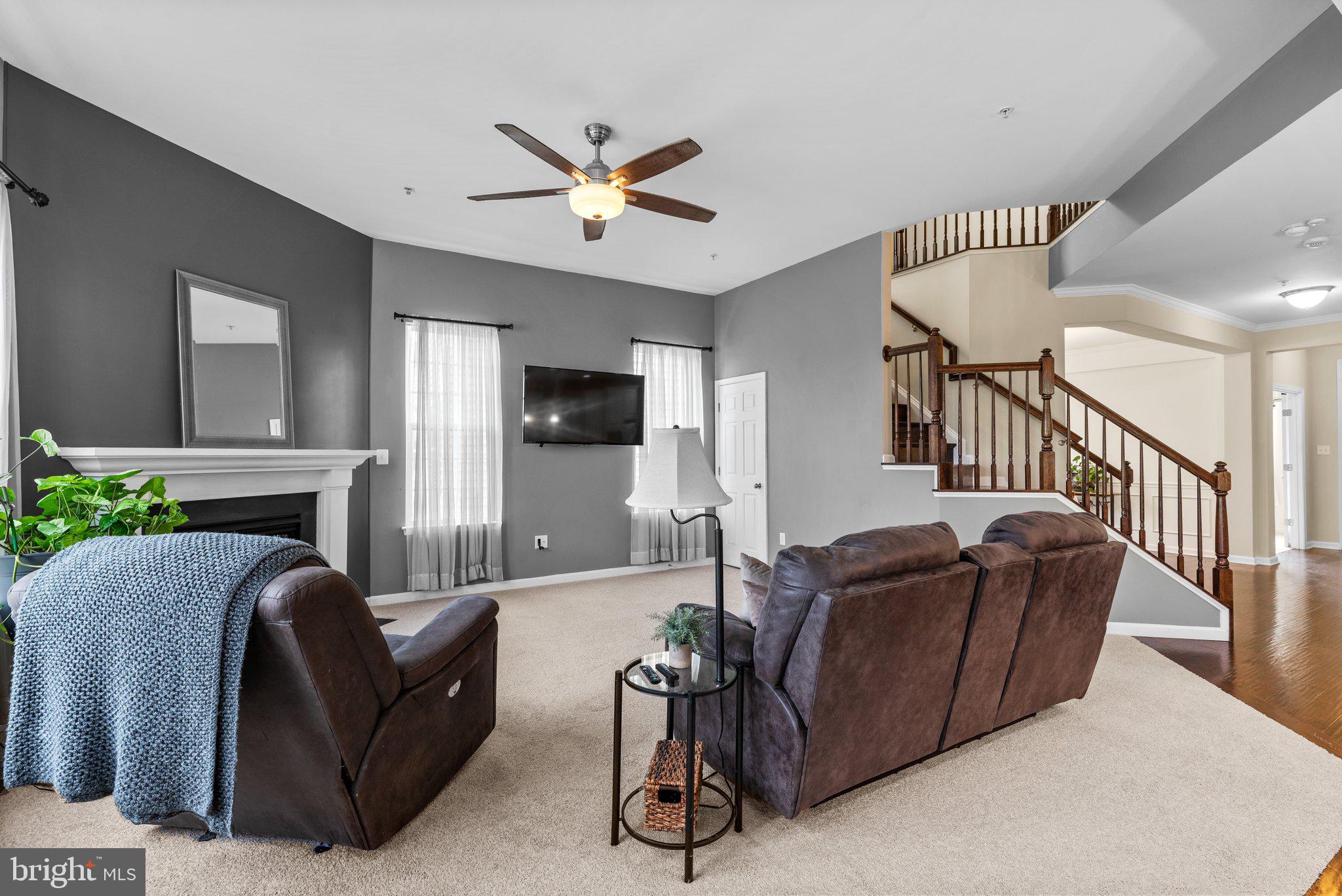 CLOVER RIDGE - Residential