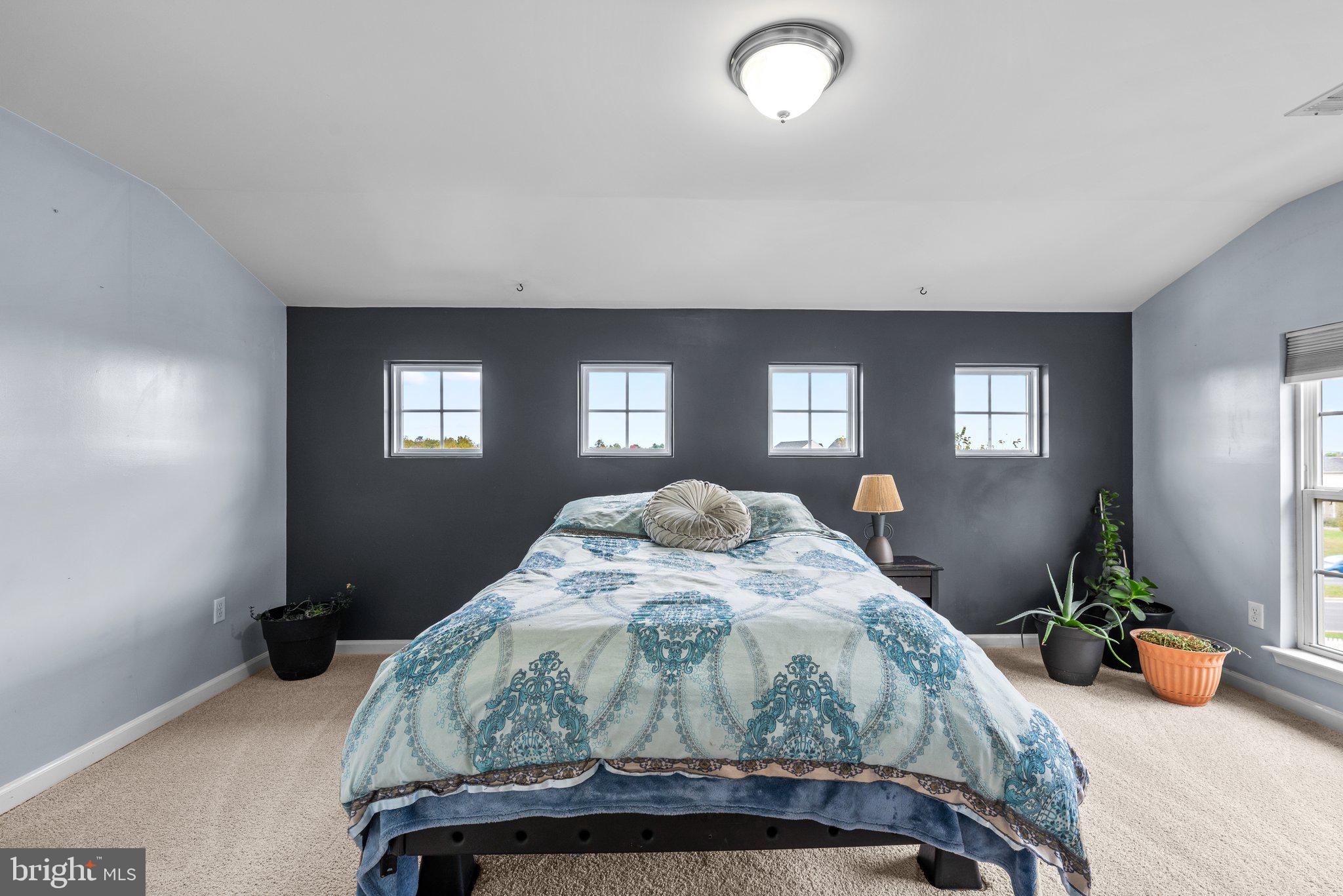 CLOVER RIDGE - Residential