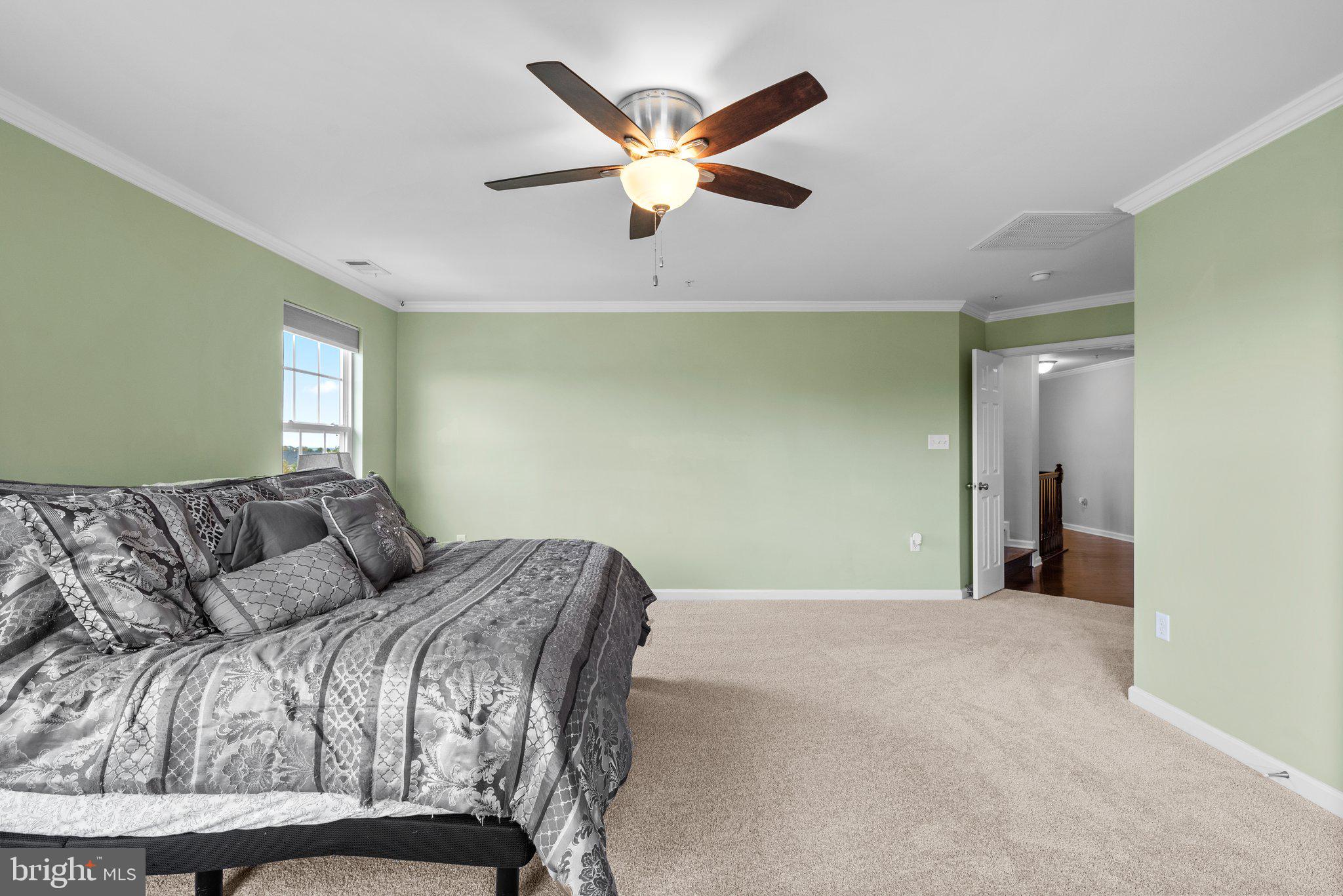 CLOVER RIDGE - Residential