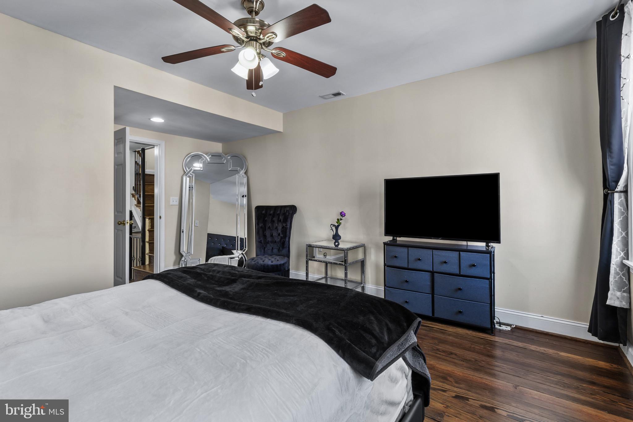 UPPER FELLS POINT - Residential