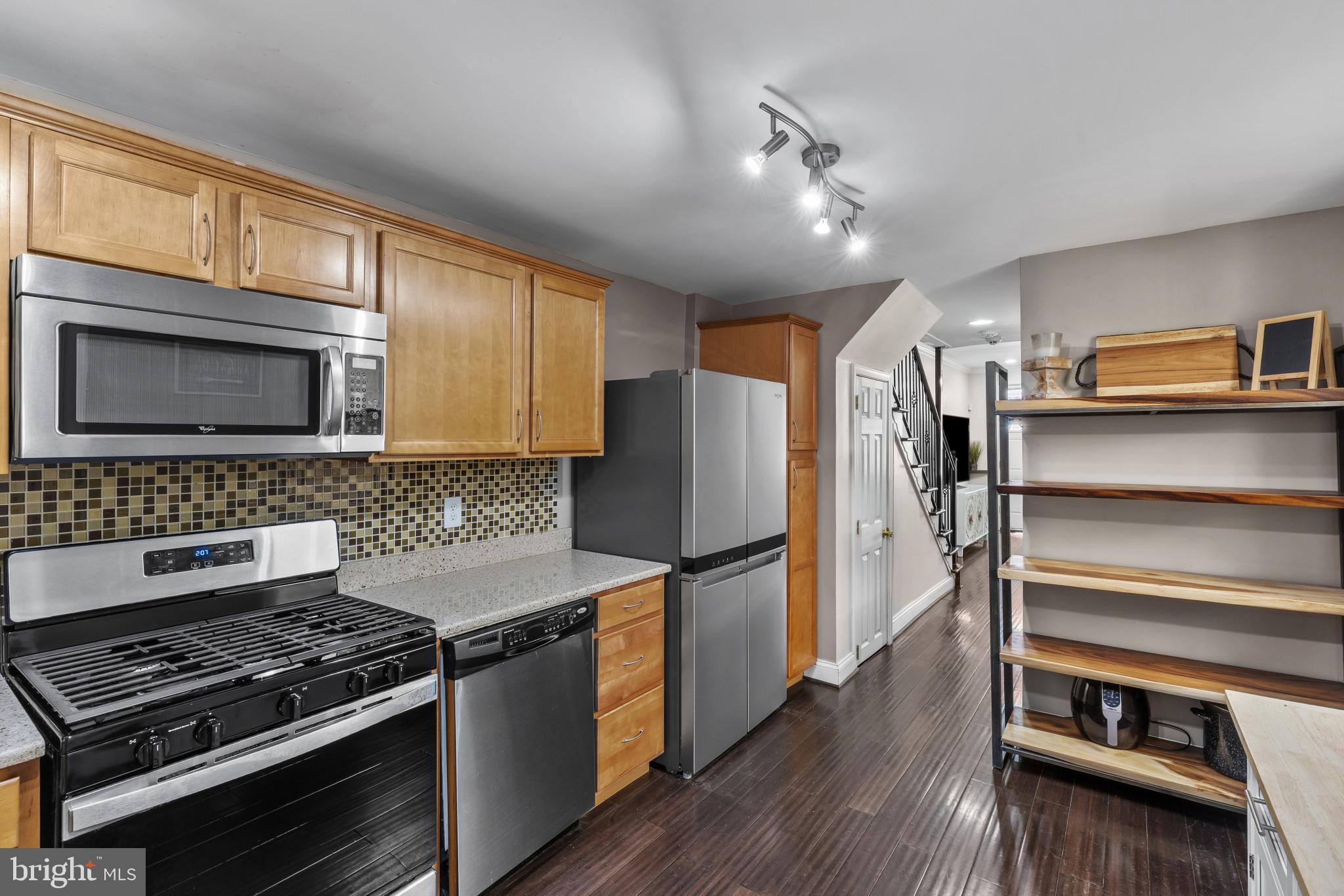 UPPER FELLS POINT - Residential