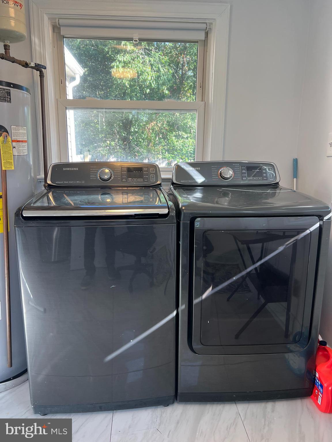 PRINCE WILLIAM PARKWAY - Residential Lease