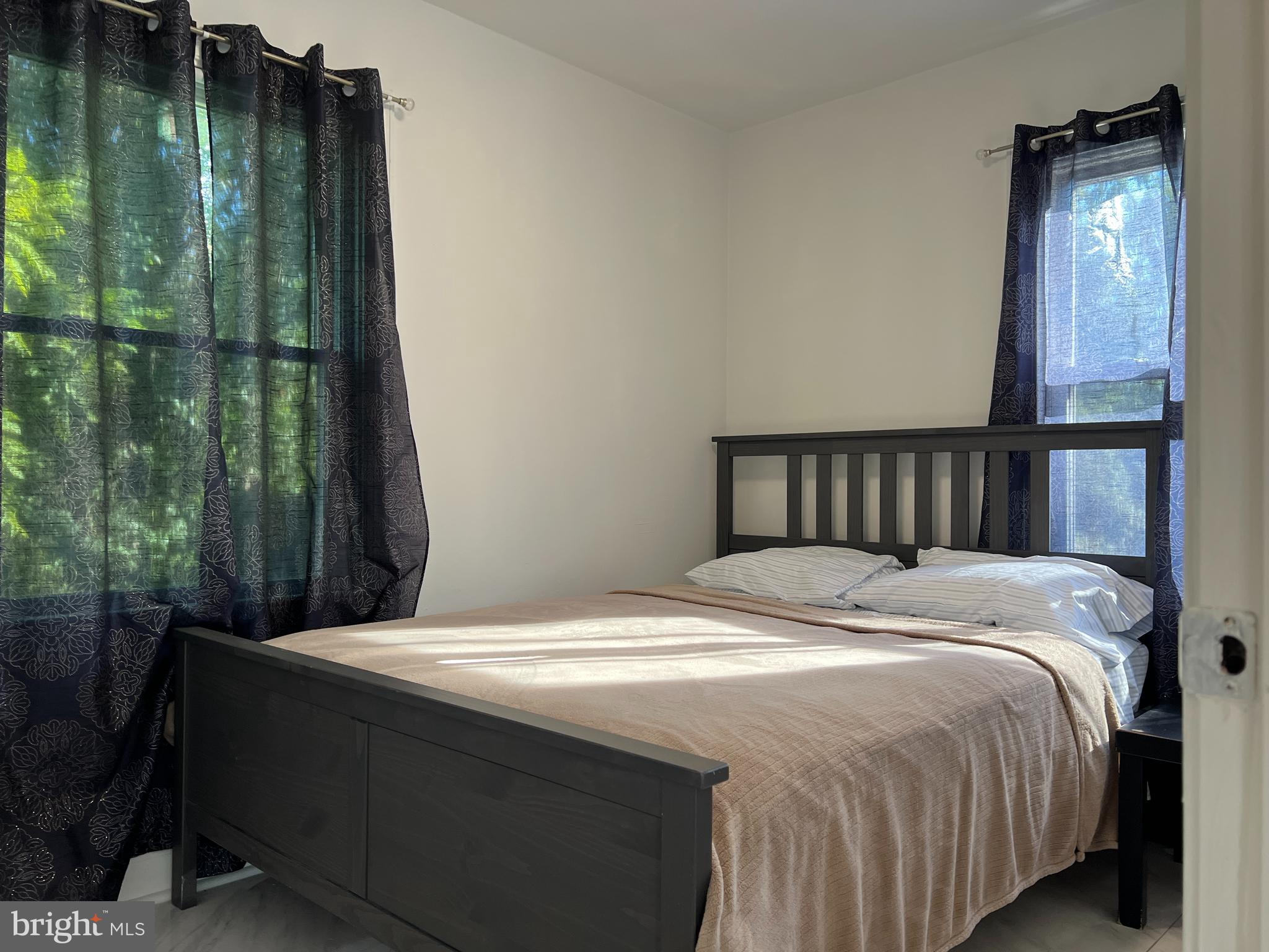 PRINCE WILLIAM PARKWAY - Residential Lease