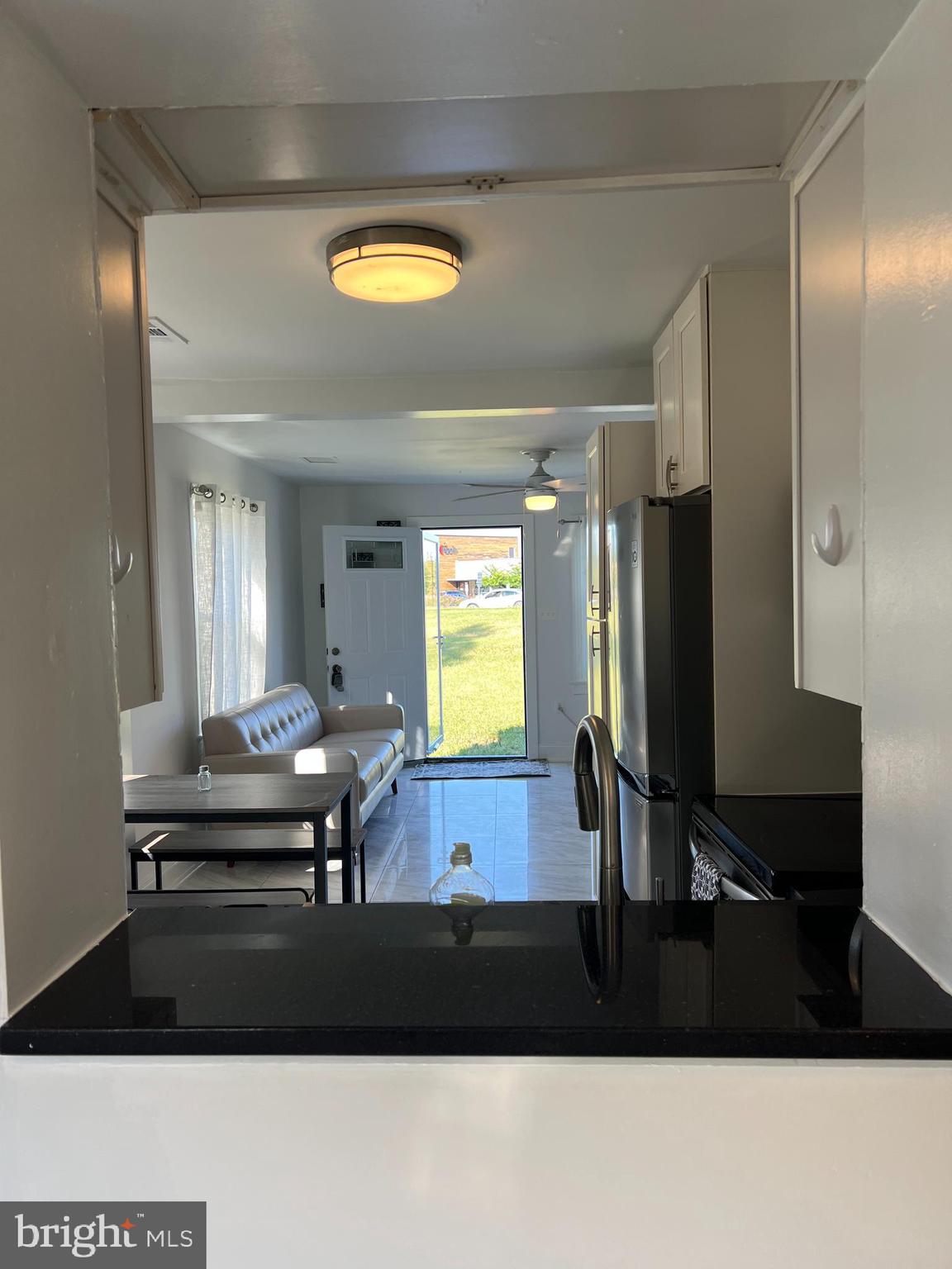 PRINCE WILLIAM PARKWAY - Residential Lease