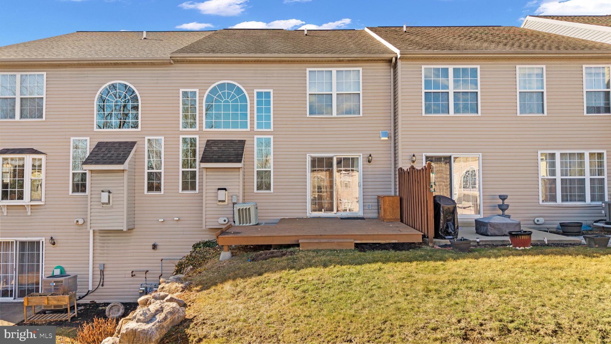 TOWNES AT CROSS CREEK - Residential