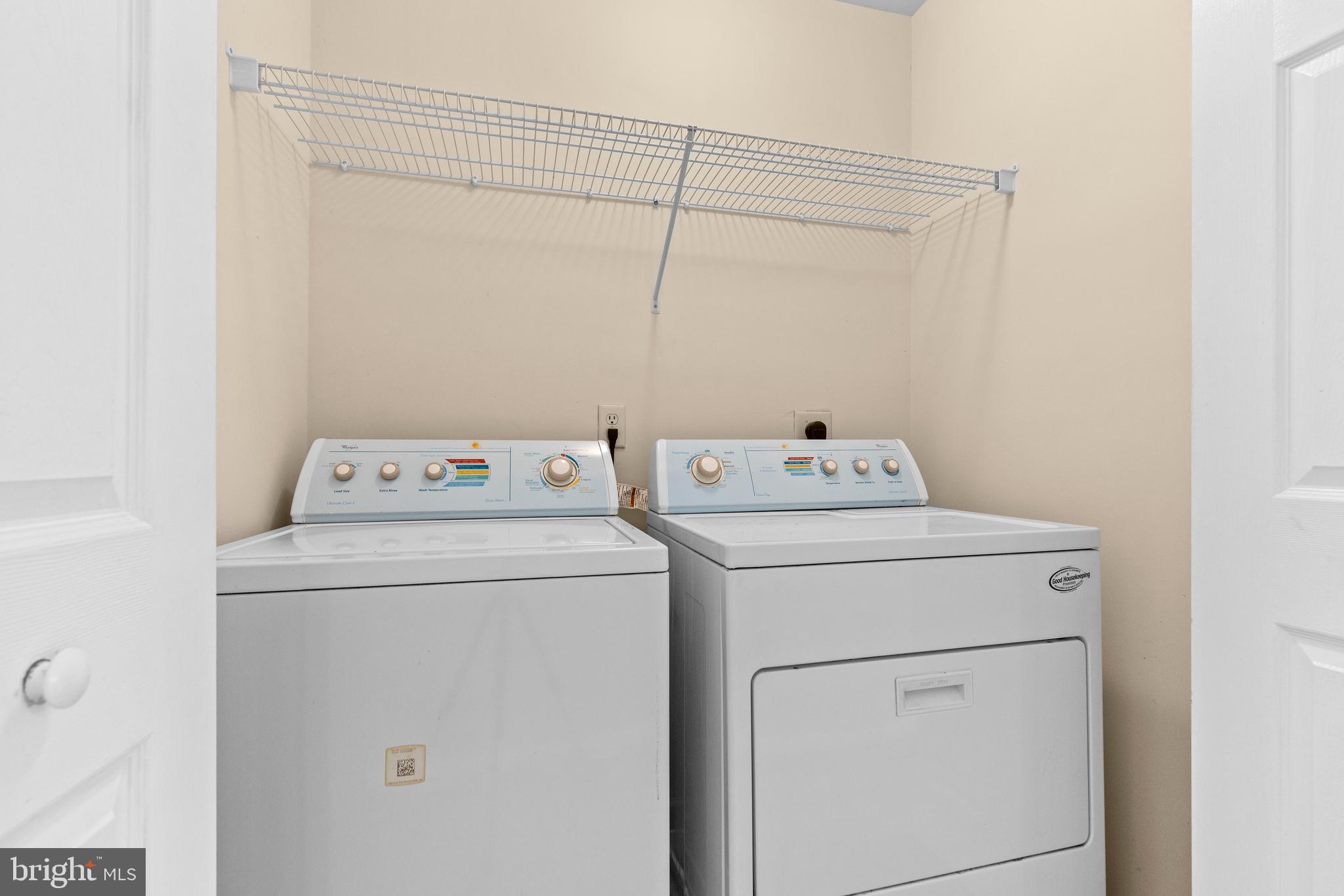 TOWNES AT CROSS CREEK - Residential