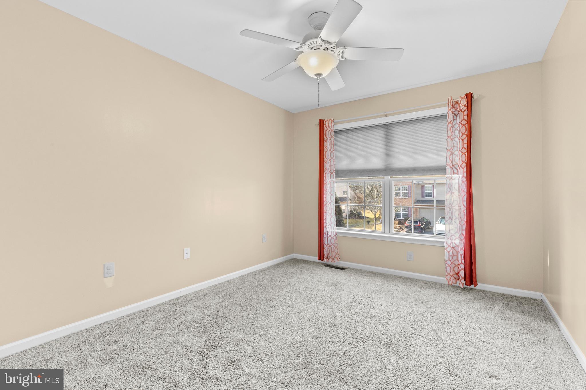 TOWNES AT CROSS CREEK - Residential