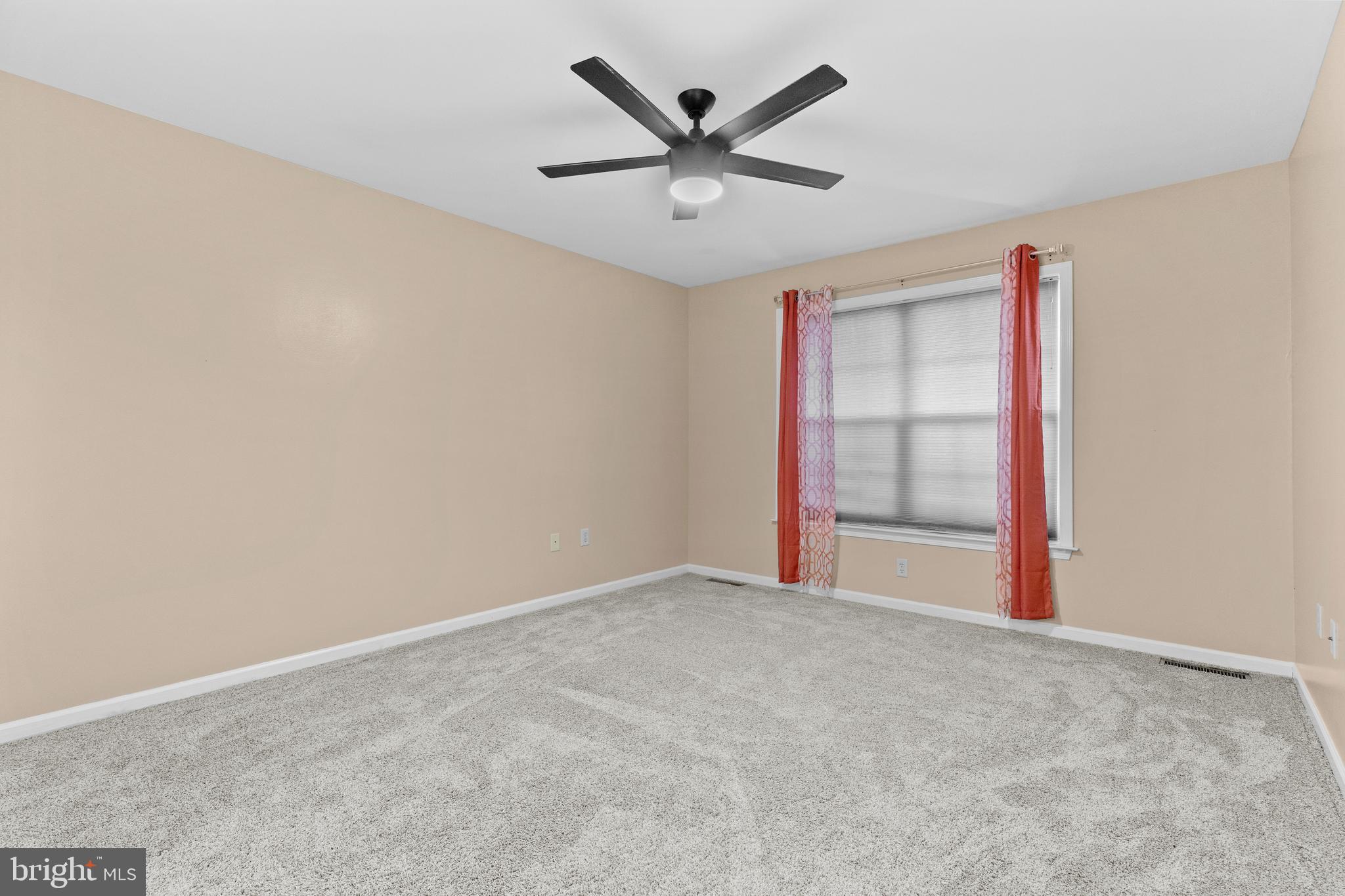 TOWNES AT CROSS CREEK - Residential