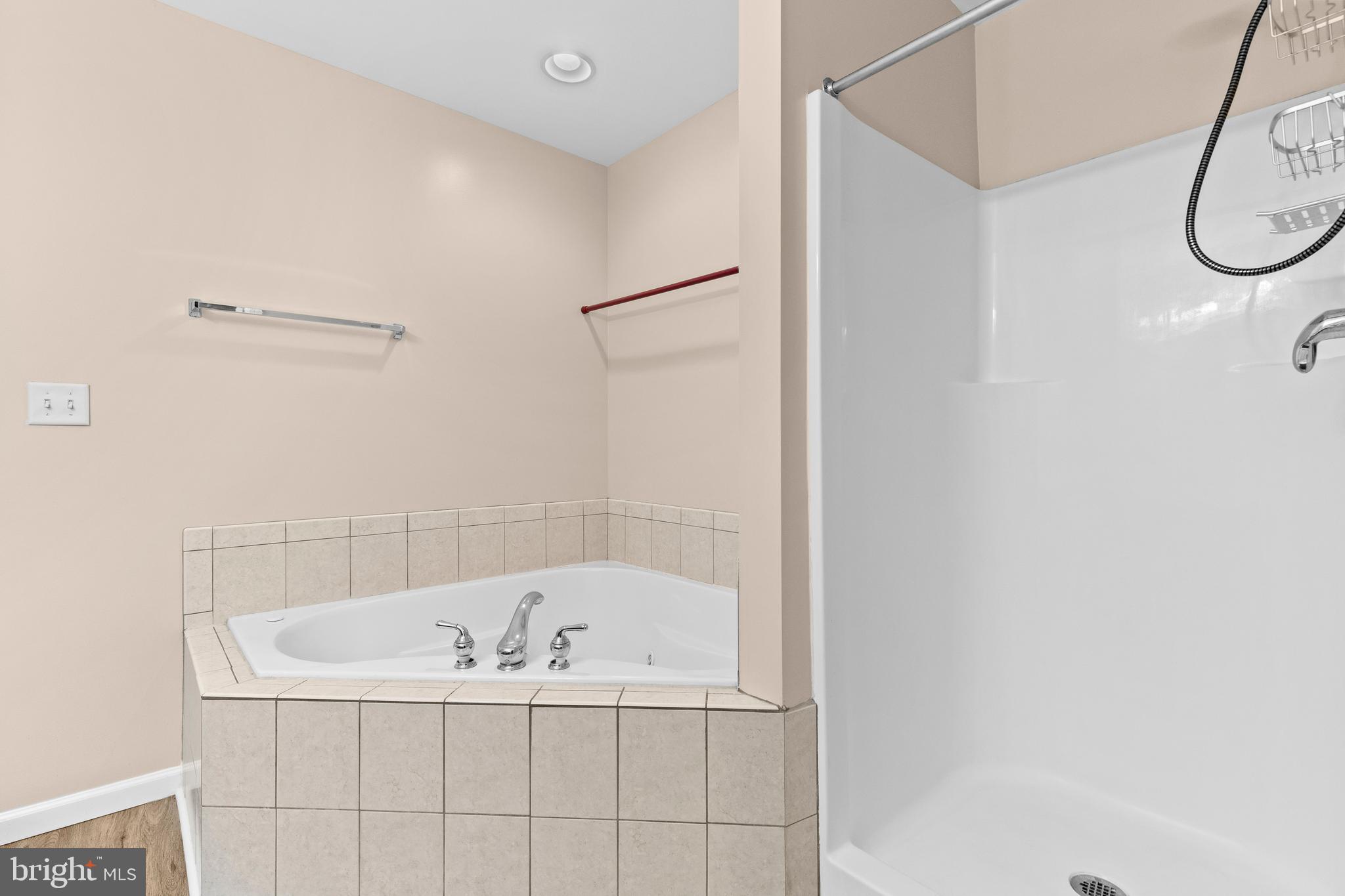 TOWNES AT CROSS CREEK - Residential