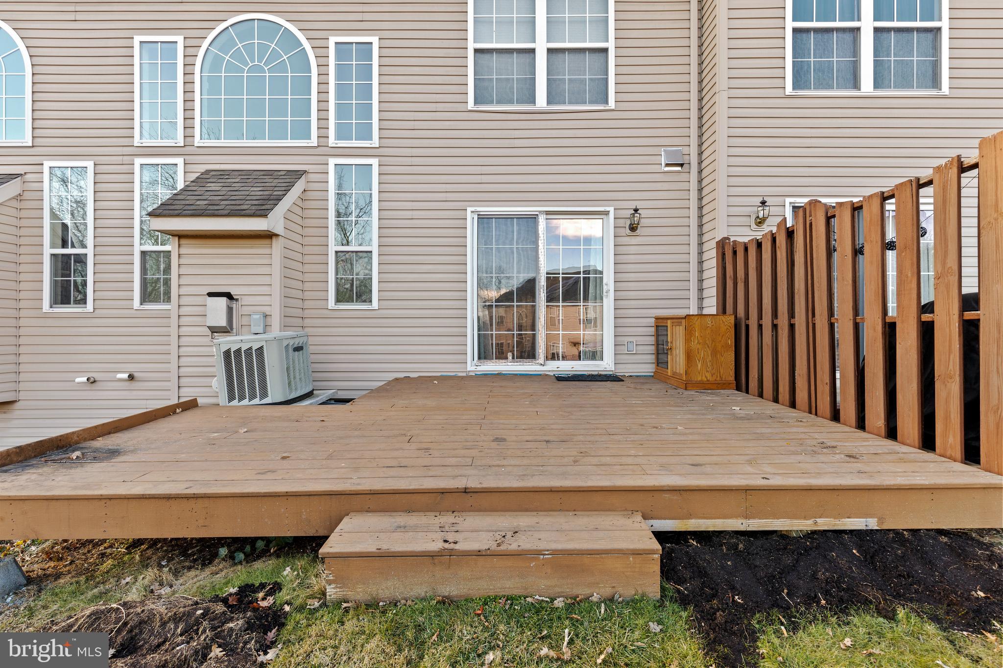 TOWNES AT CROSS CREEK - Residential